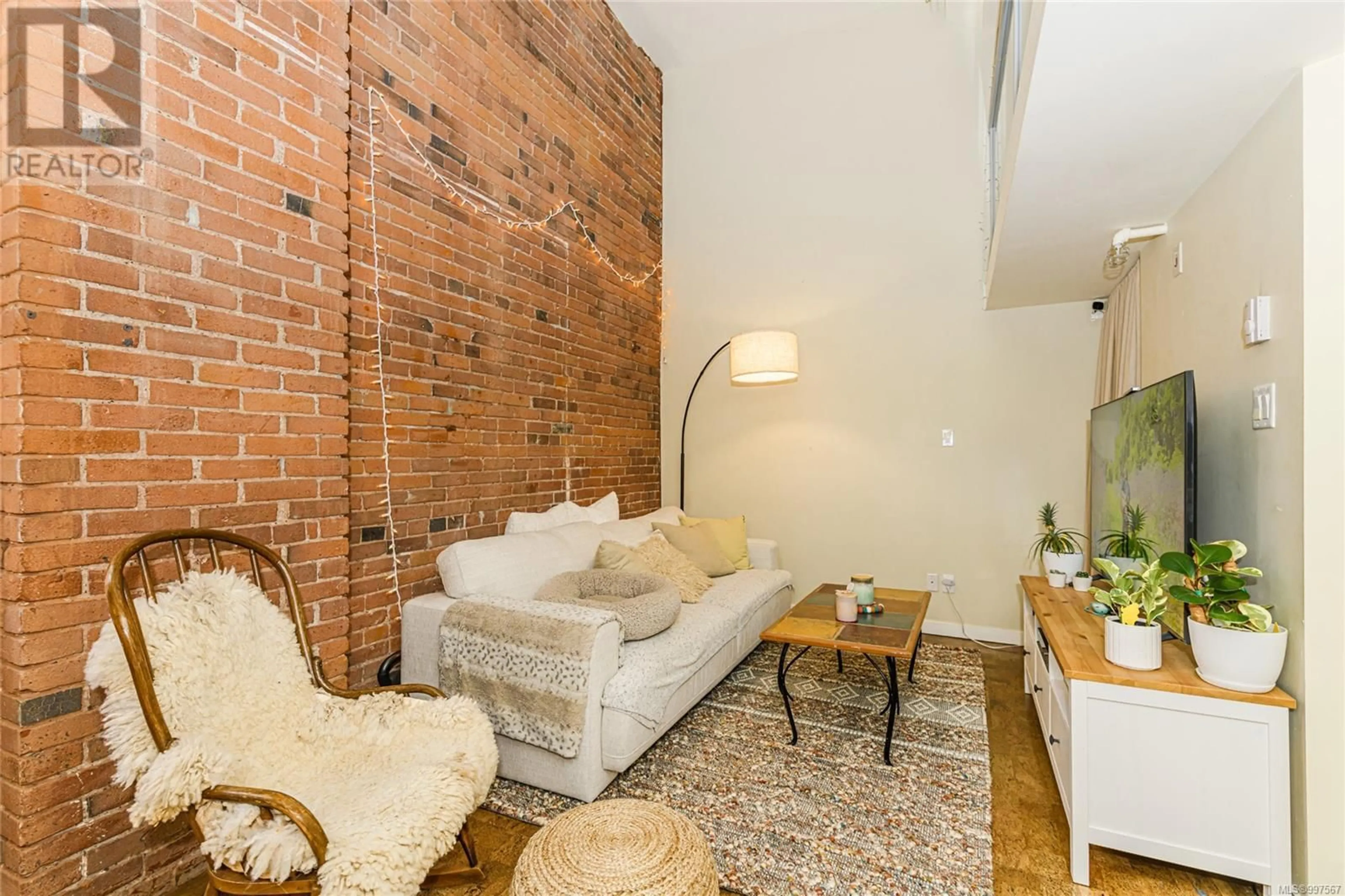 Living room with furniture, unknown for 212 - 524 YATES STREET, Victoria British Columbia V8W1K8