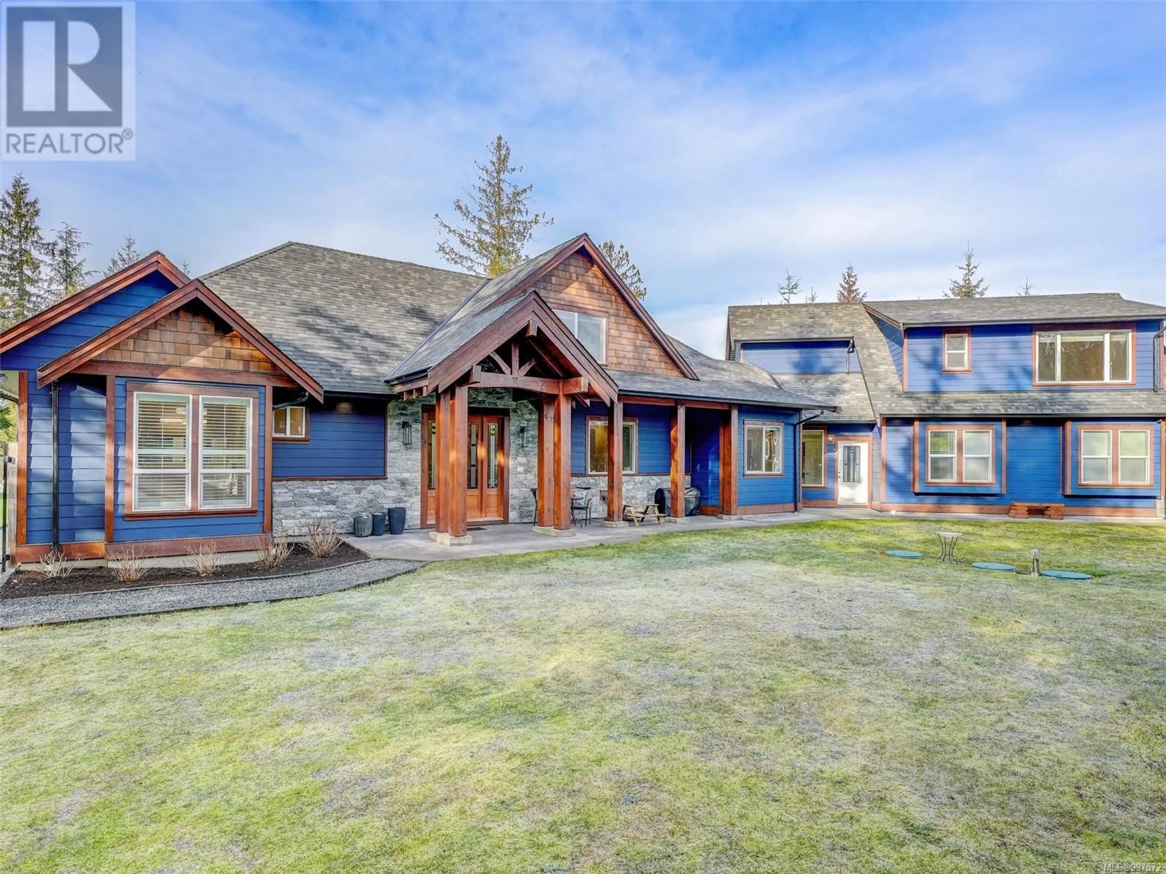 A pic from outside/outdoor area/front of a property/back of a property/a pic from drone, unknown for 2640 TIMBER RIDGE ROAD, Shawnigan Lake British Columbia V8H2E4