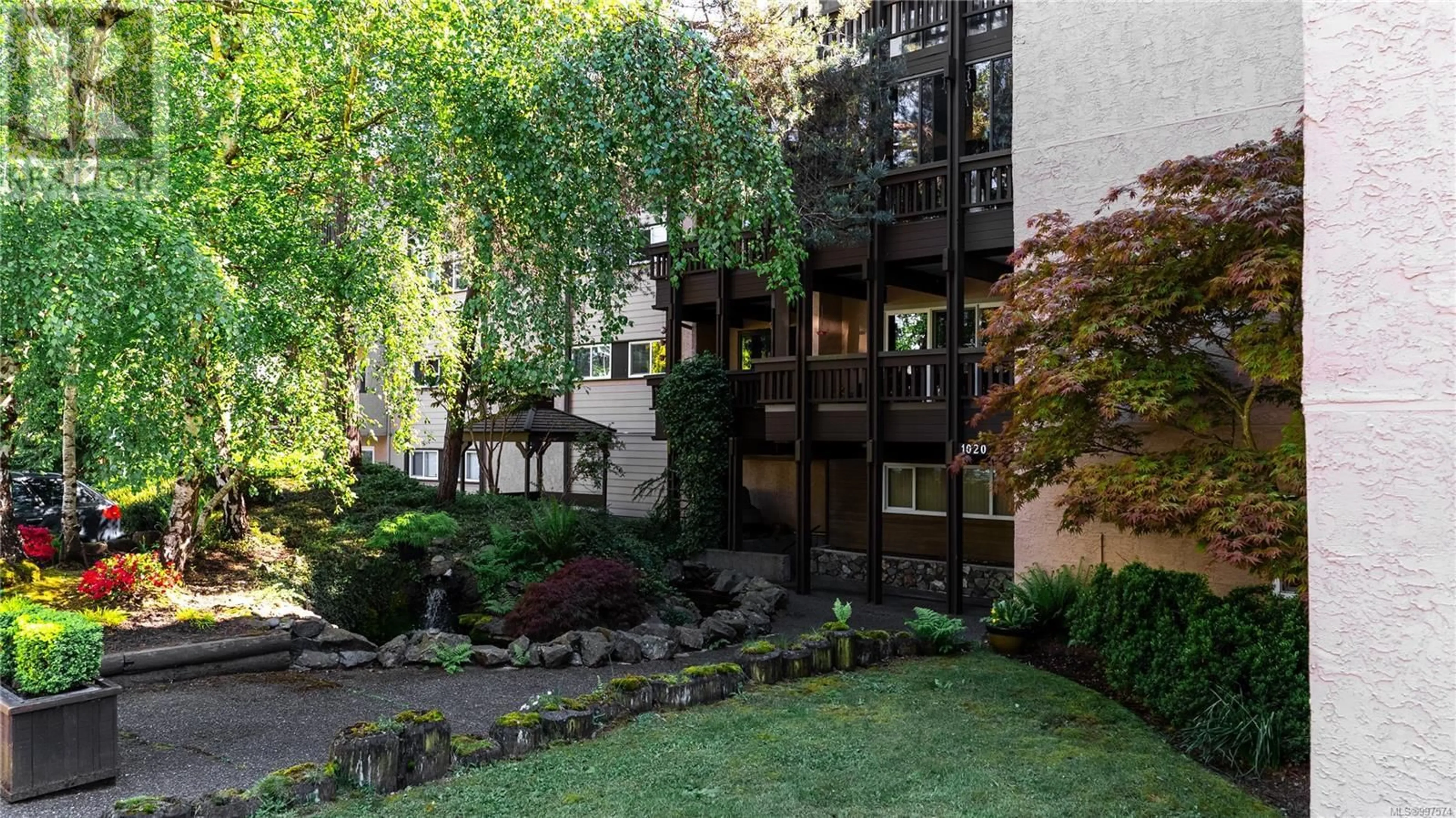 Patio, unknown for 308 - 1020 ESQUIMALT ROAD, Esquimalt British Columbia V9A3N2