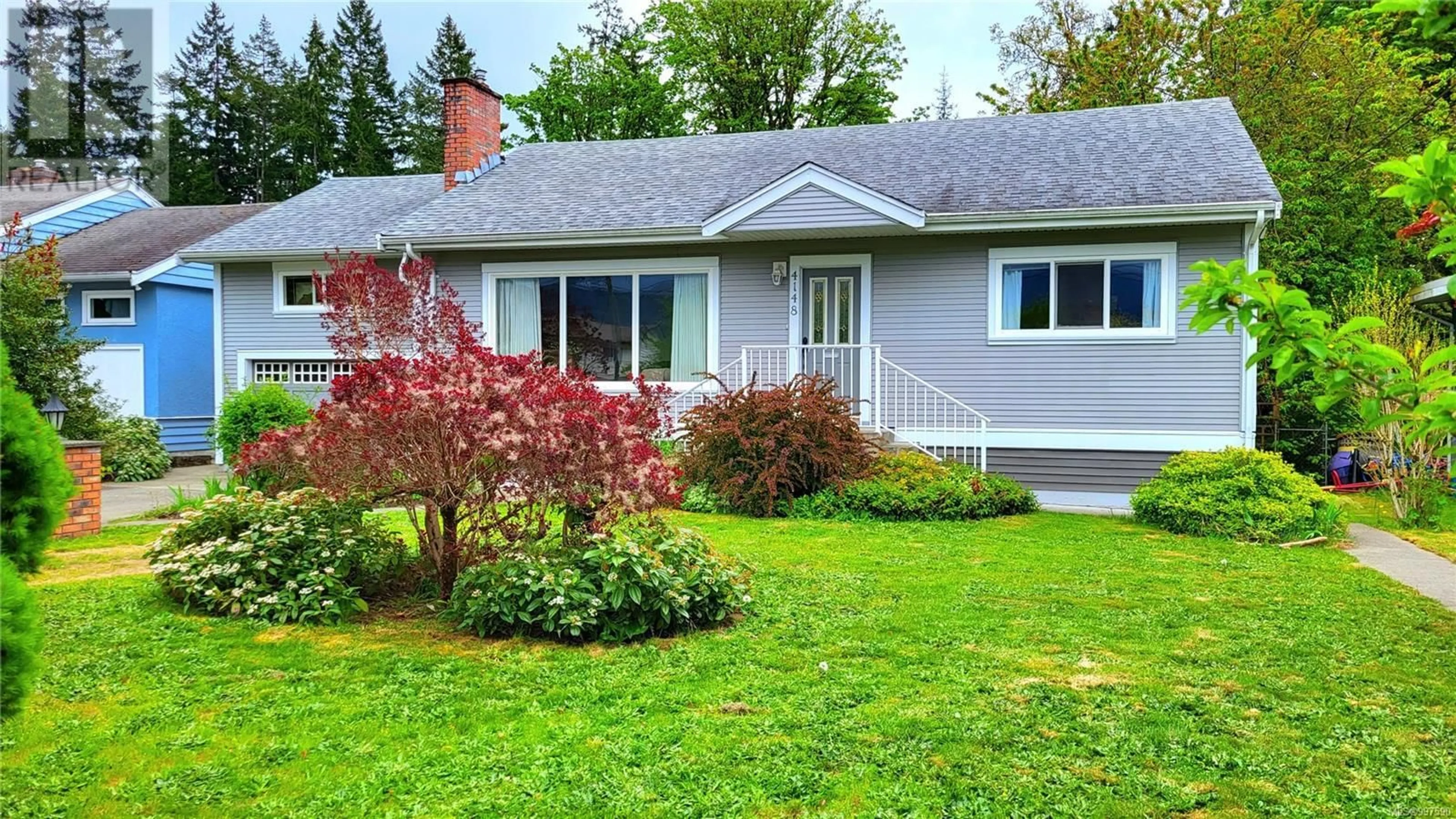 Home with vinyl exterior material, street for 4148 JOHNSTON ROAD, Port Alberni British Columbia V9Y5N1