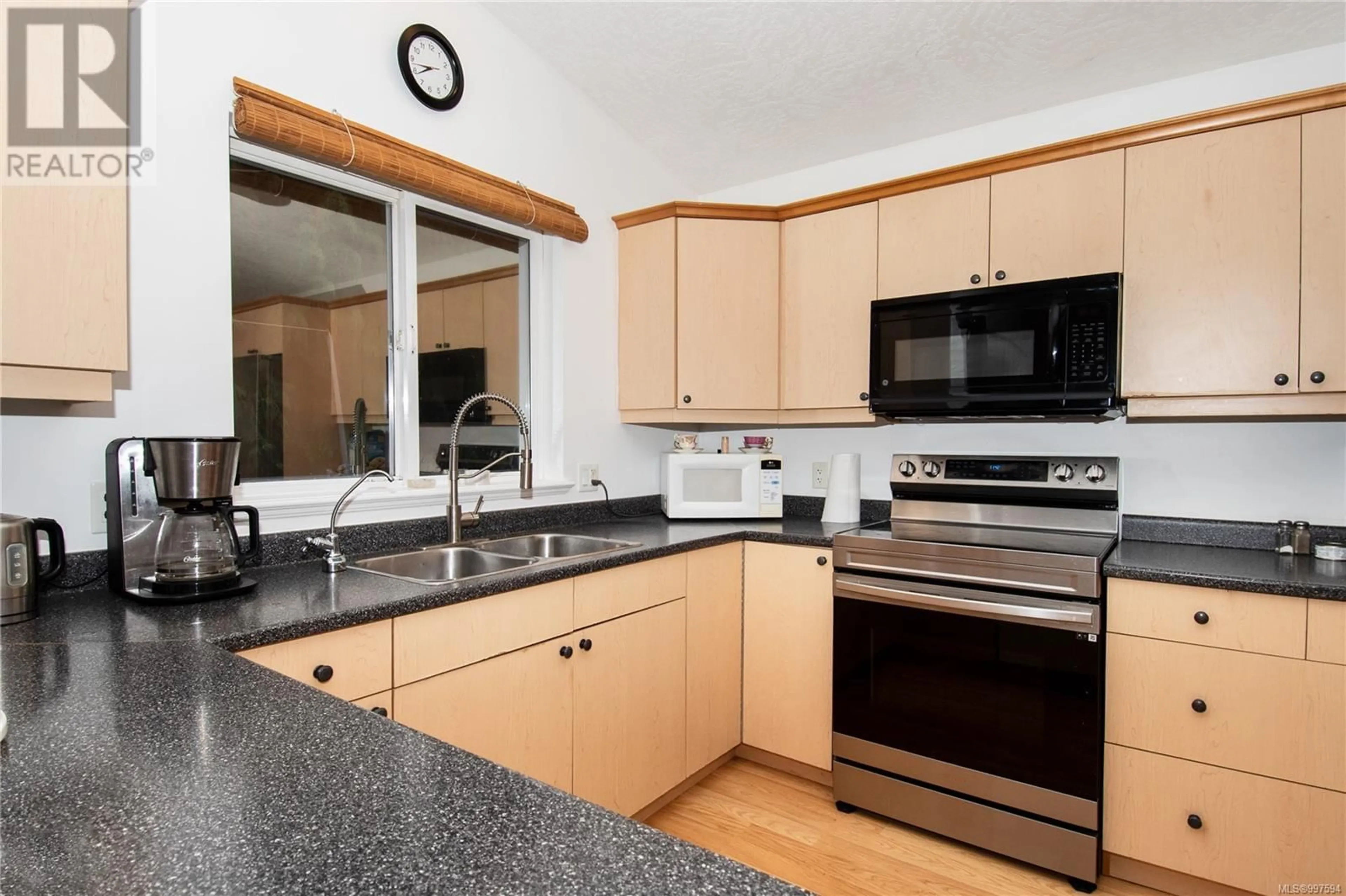 Standard kitchen, unknown for 1684 LAILAH'S LOOP, Qualicum Beach British Columbia V9K2S3