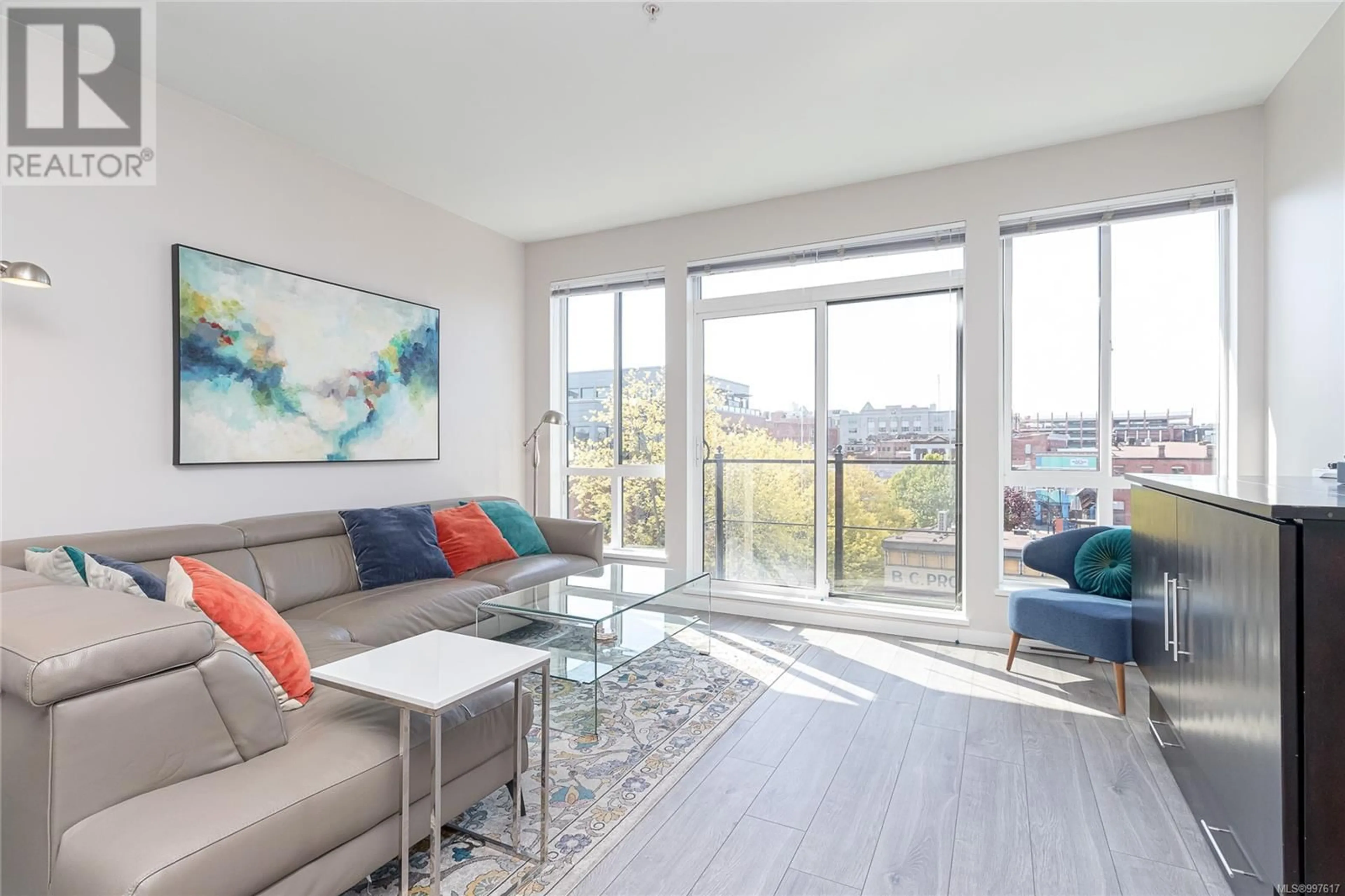 Living room with furniture, unknown for 503 - 528 PANDORA AVENUE, Victoria British Columbia V8W0C5