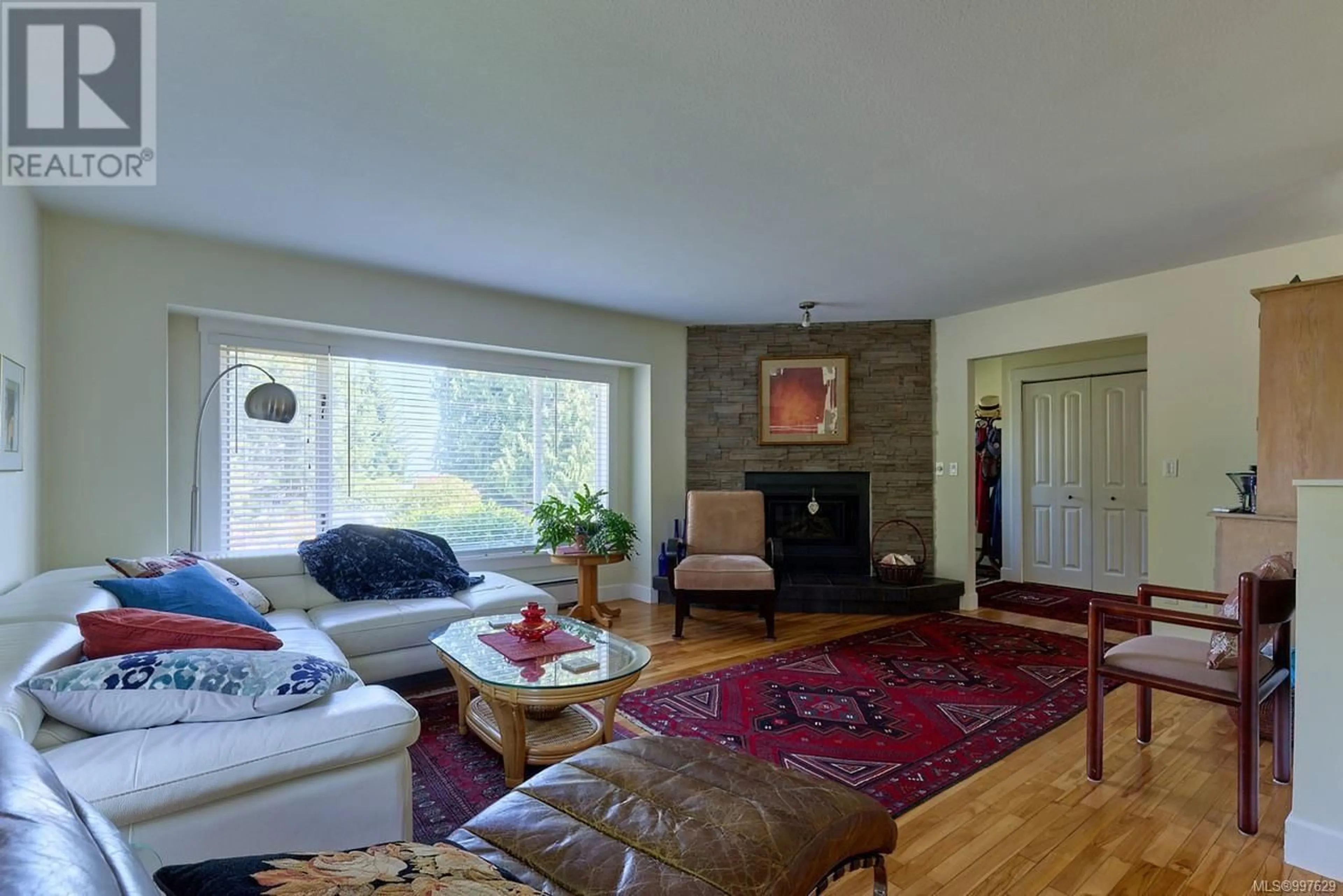 Living room with furniture, unknown for 4850 OCEAN TRAIL, Bowser British Columbia V0R1G0