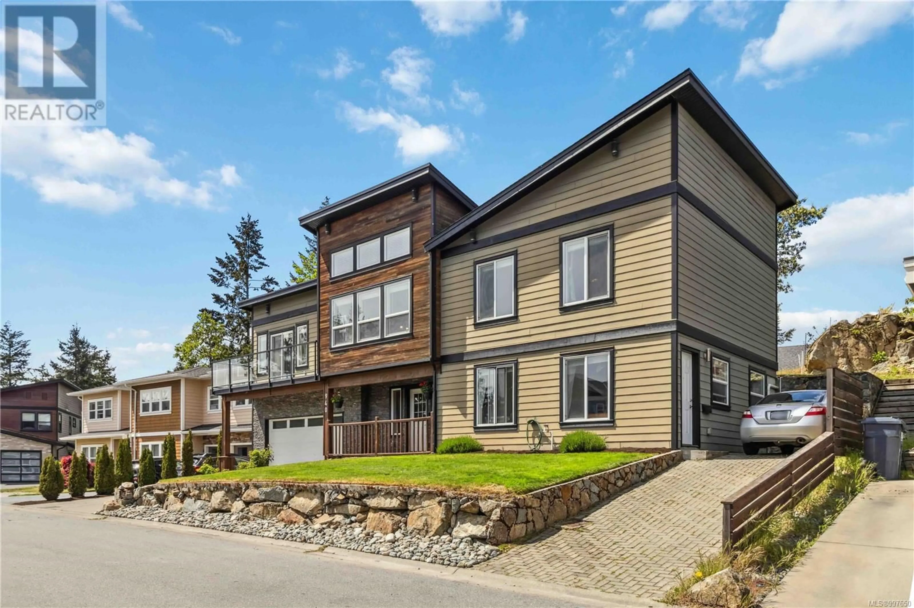 Home with vinyl exterior material, unknown for 940 AQUA COURT, Langford British Columbia V9B0N3