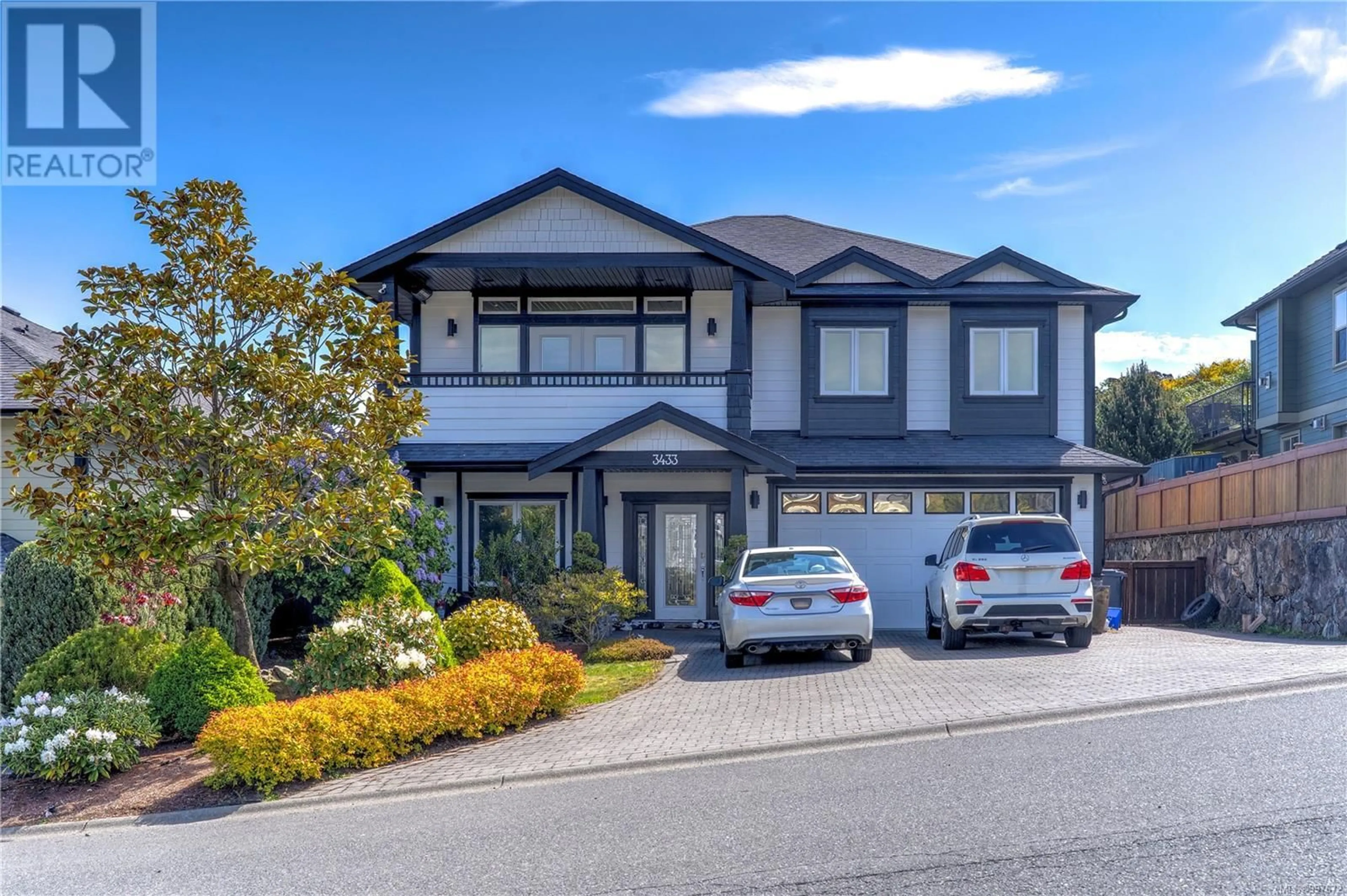 Home with vinyl exterior material, street for 3433 MARY ANNE CRESCENT, Colwood British Columbia V9C4K4