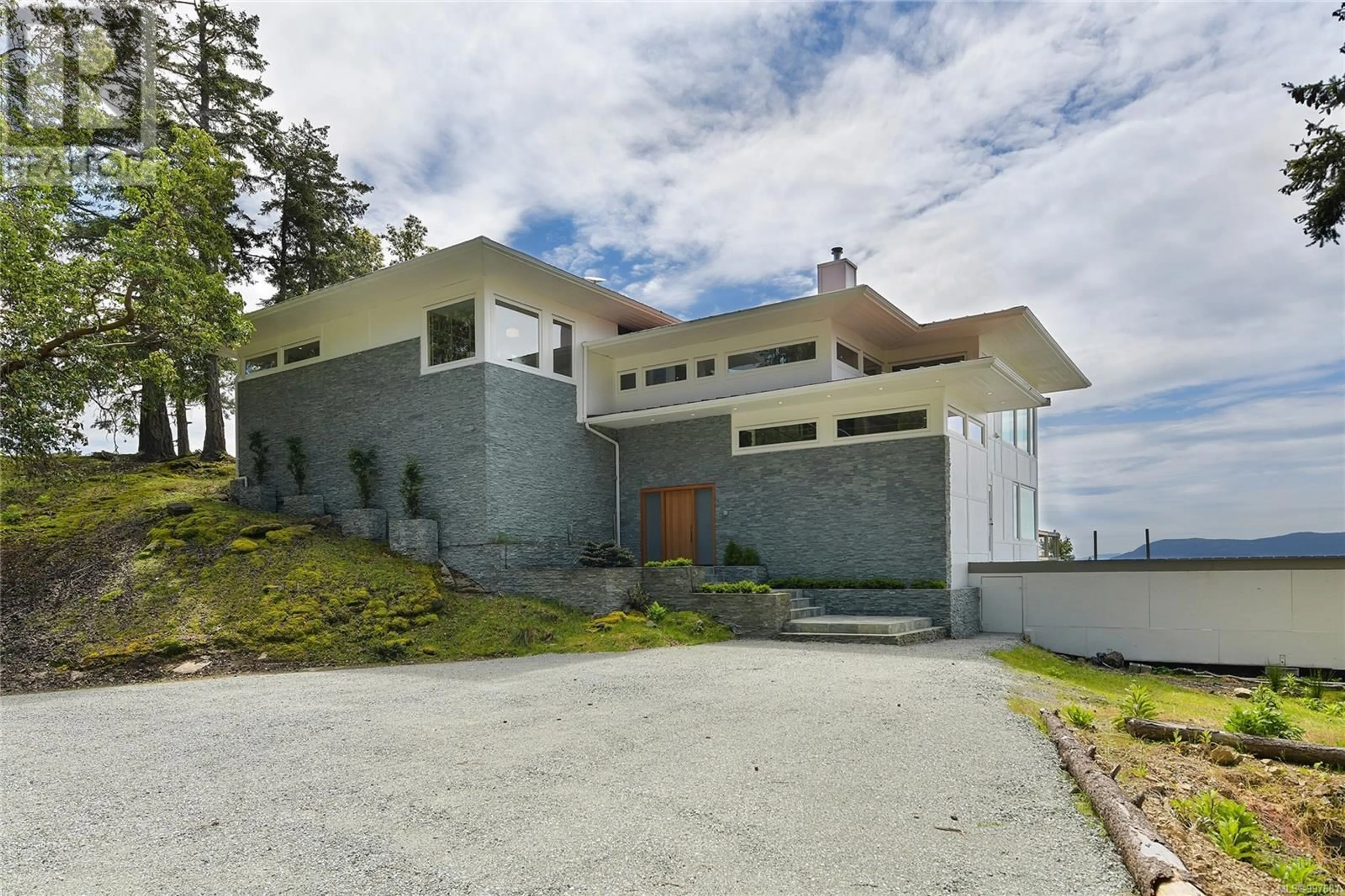 Unknown for 356 EAST WEST ROAD, Mayne Island British Columbia V0N2J2