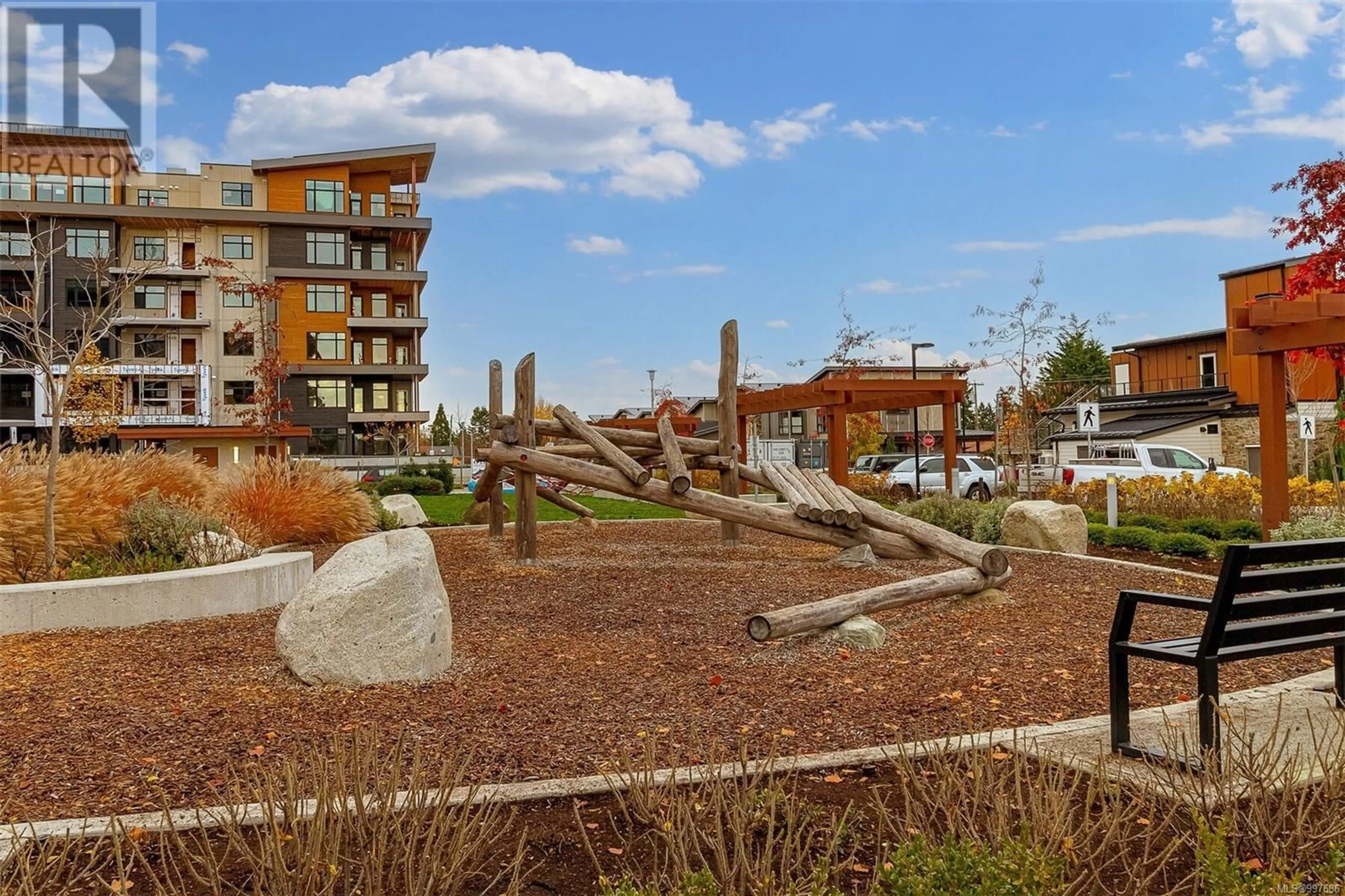 Patio, water/lake/river/ocean view for 304 - 2500 HACKETT CRESCENT, Central Saanich British Columbia V8M0C1