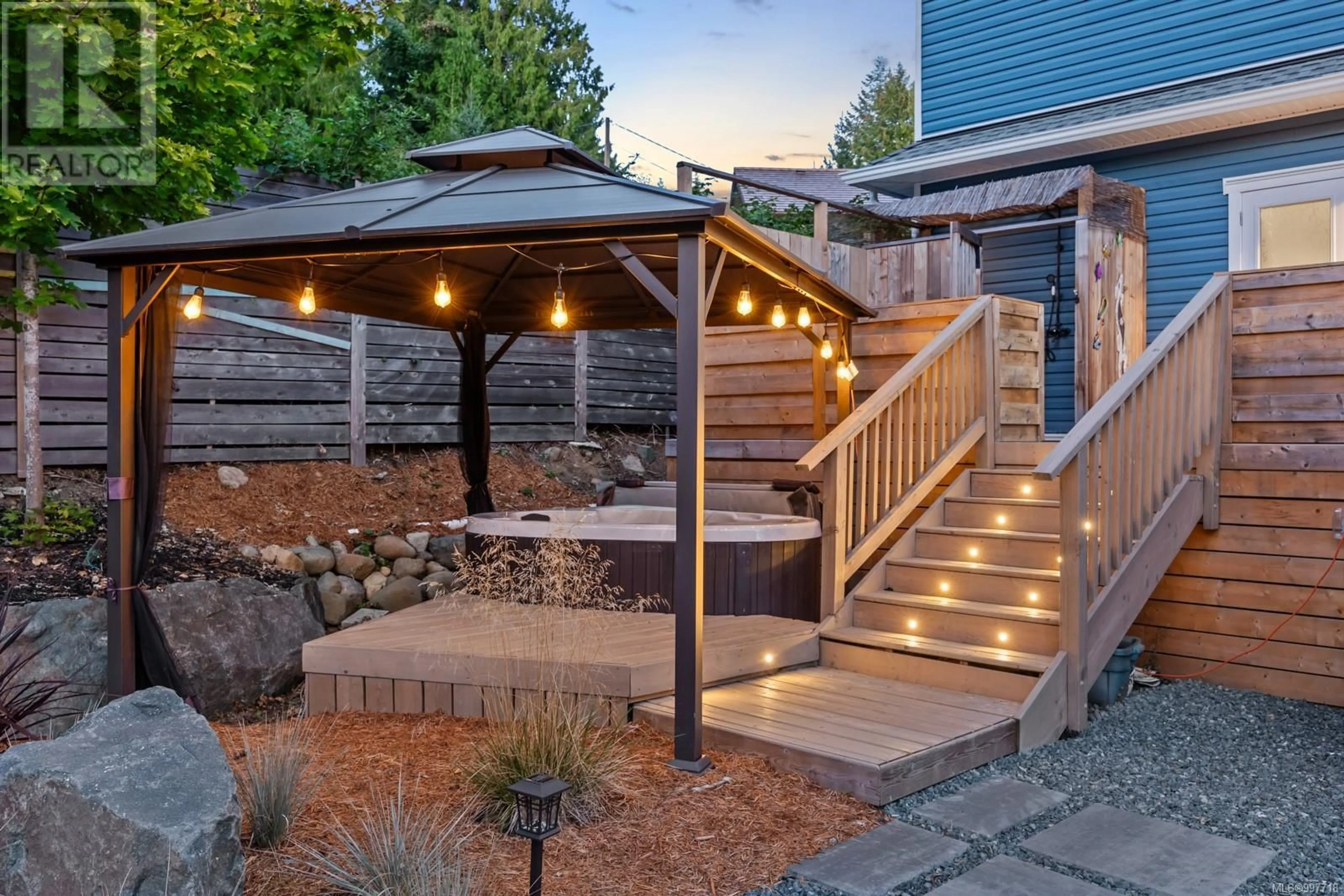 Patio, street for 7863 TOZER ROAD, Fanny Bay British Columbia V0R1W0