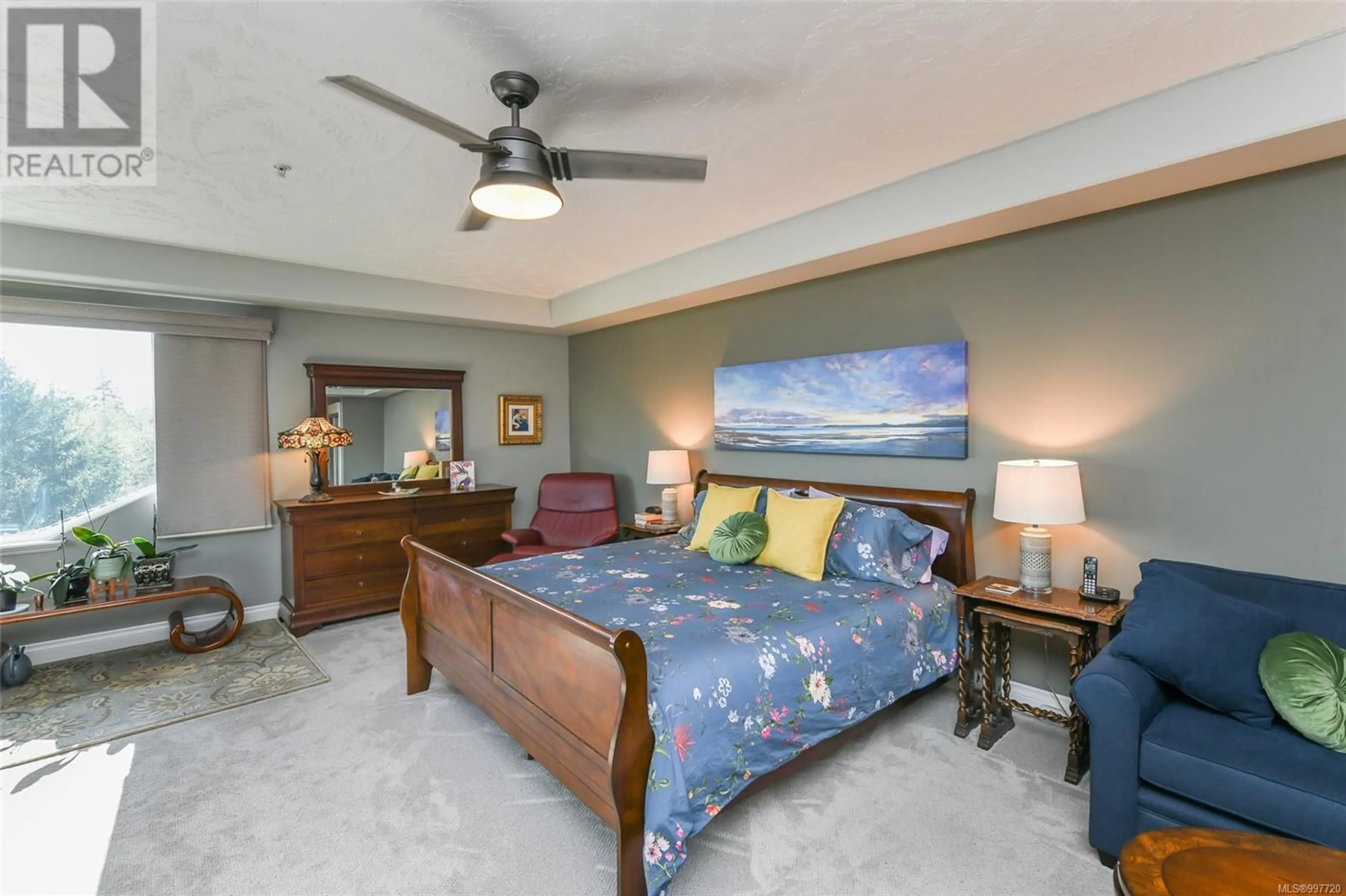 Bedroom with bed, unknown for 625 - 3666 ROYAL VISTA WAY, Courtenay British Columbia V9N9X8