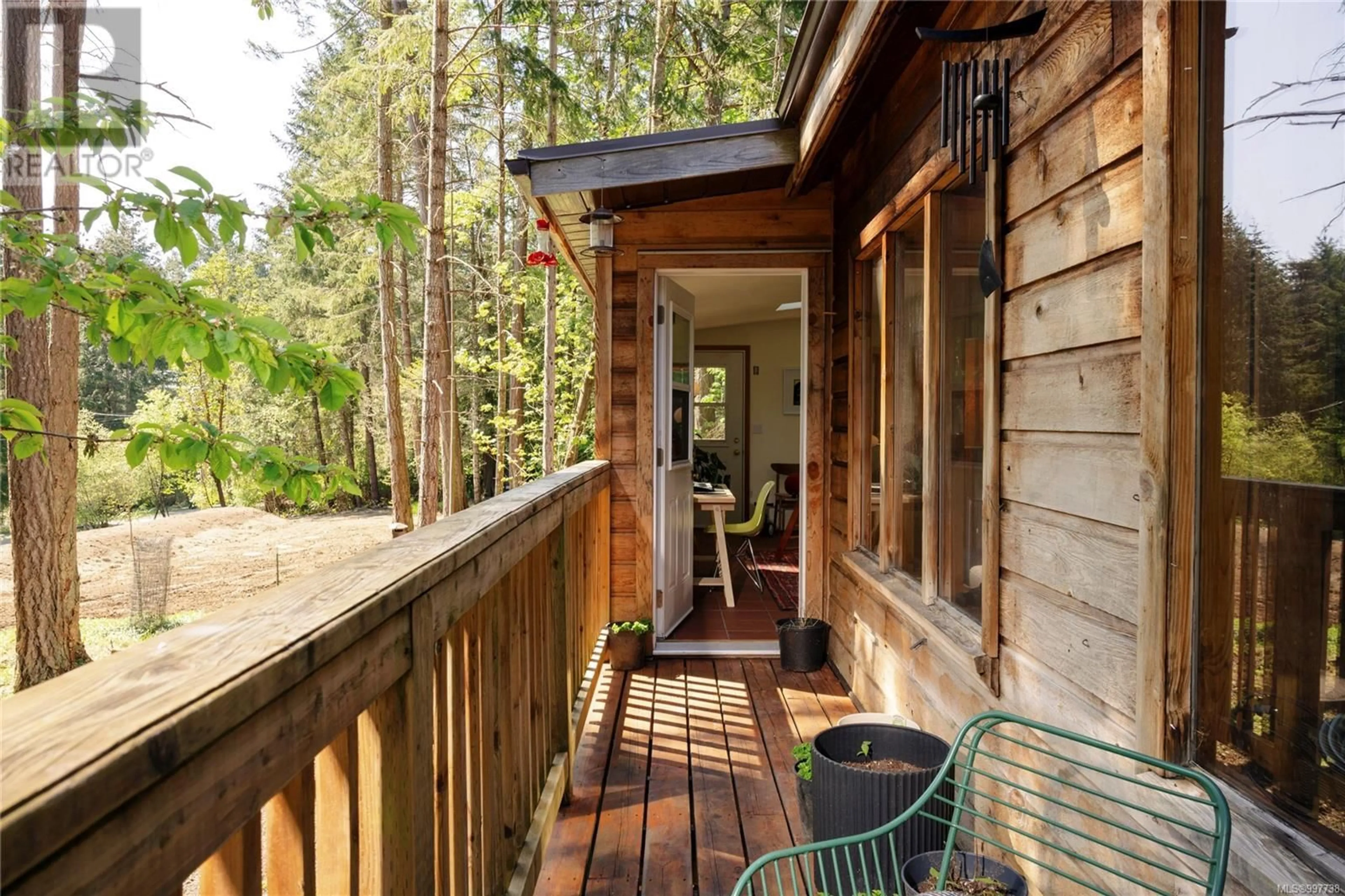 Patio, forest/trees view for 1835 SEA URCHIN END, Gabriola Island British Columbia V0R1X6