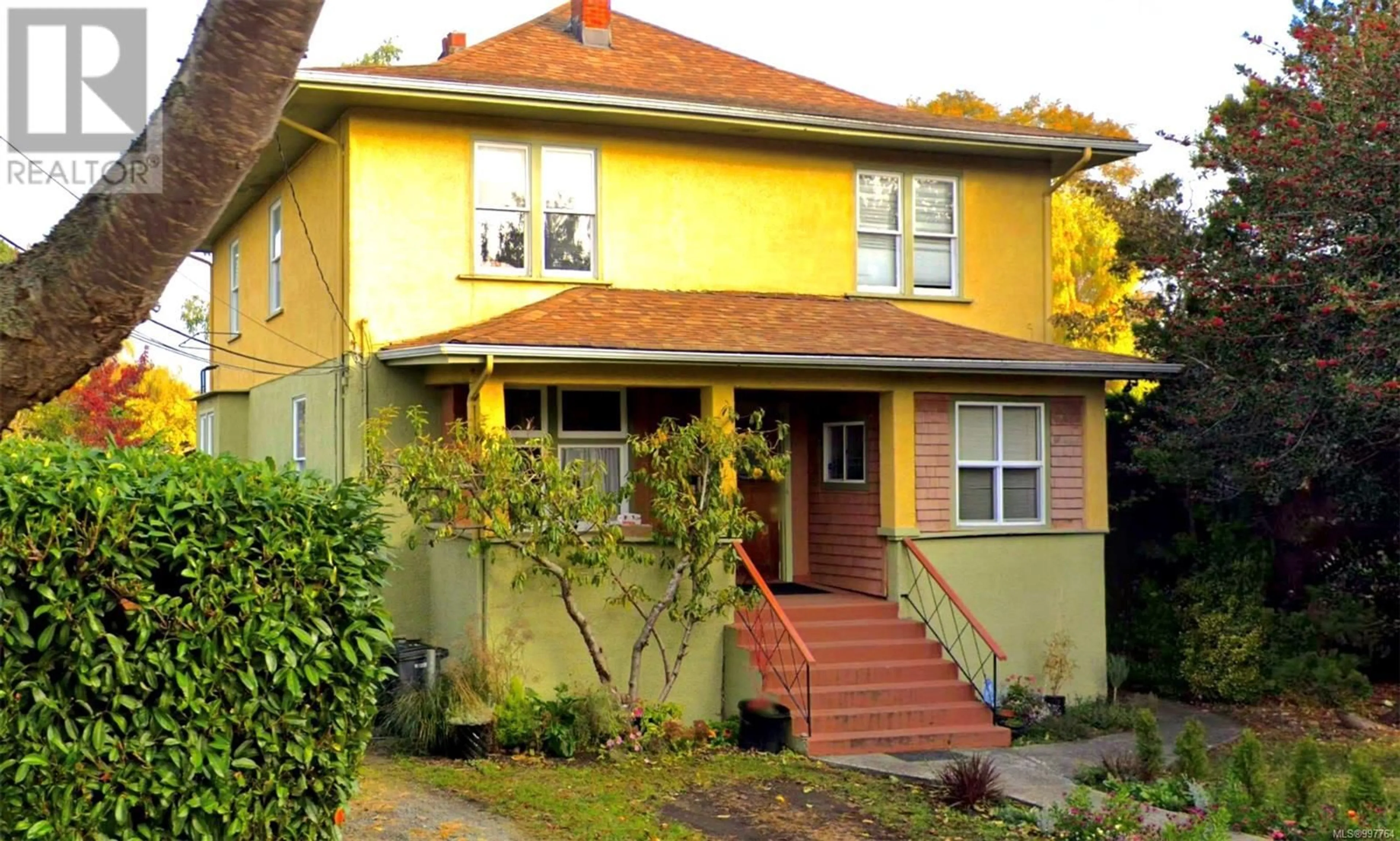 Unknown for 1138 OXFORD STREET, Victoria British Columbia V8V2V3