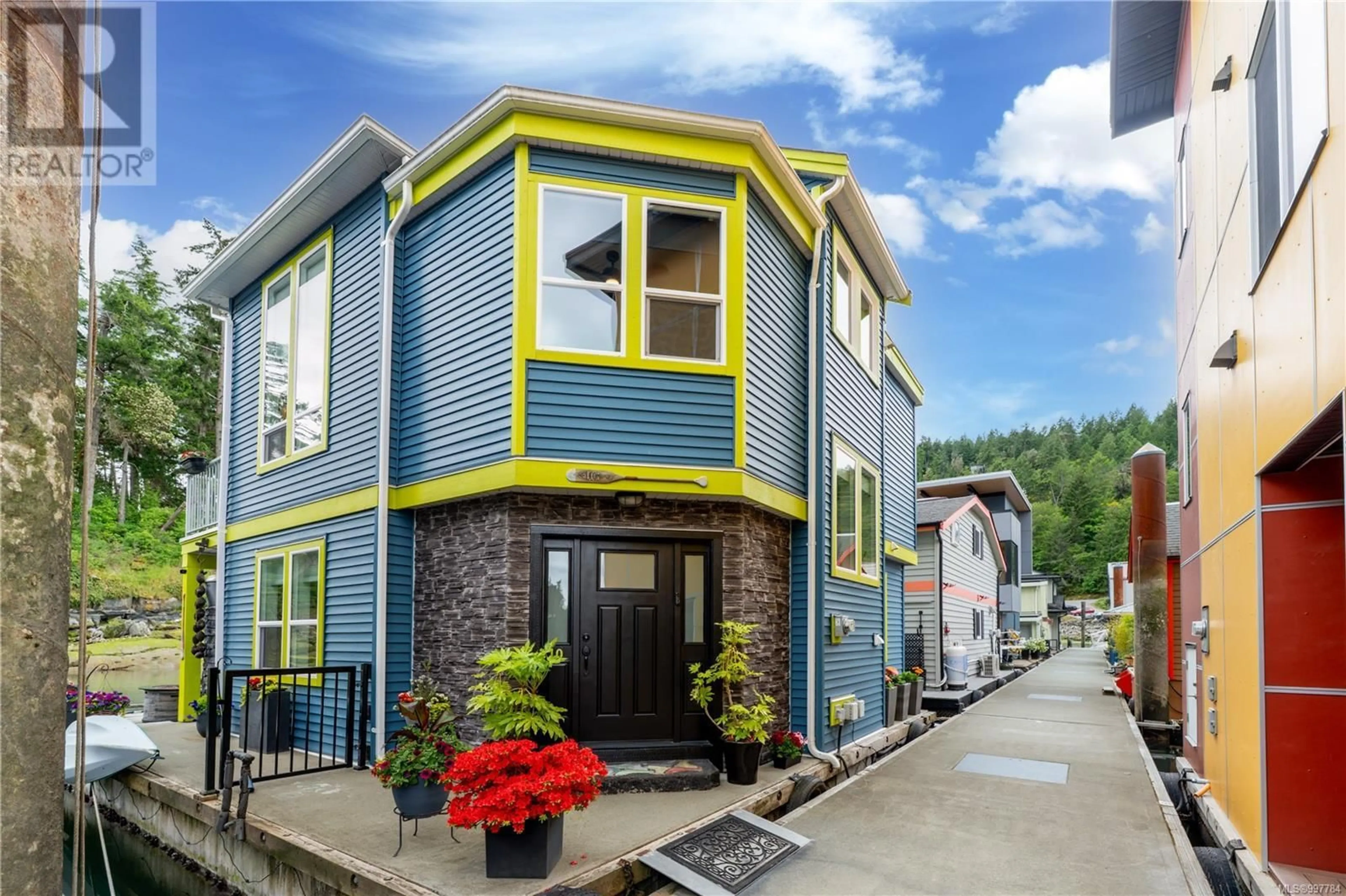 Home with vinyl exterior material, street for J10 - 6145 GENOA BAY ROAD, Duncan British Columbia V9L5T7