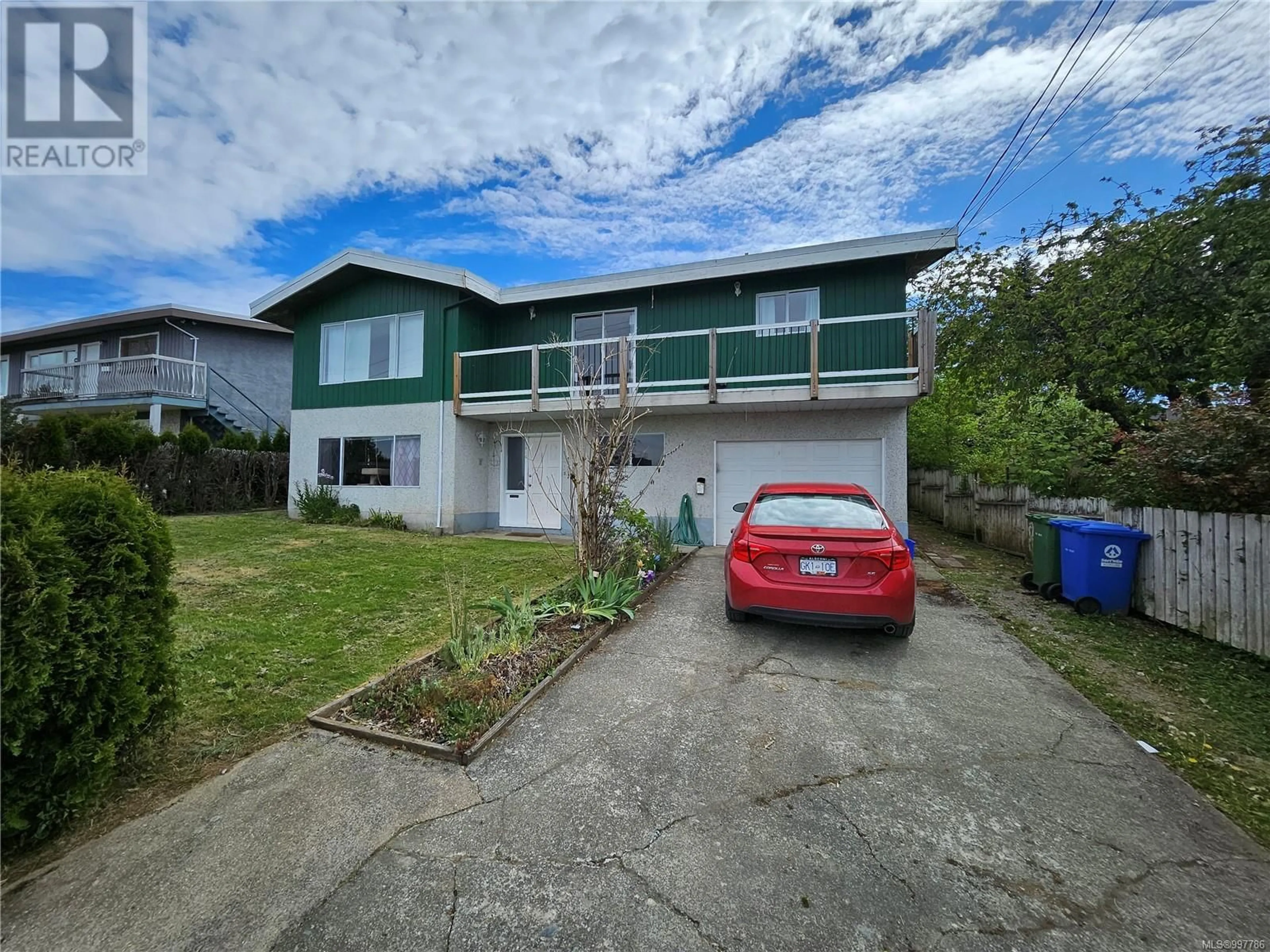 A pic from outside/outdoor area/front of a property/back of a property/a pic from drone, street for 3683 11TH AVENUE, Port Alberni British Columbia V9Y8T4