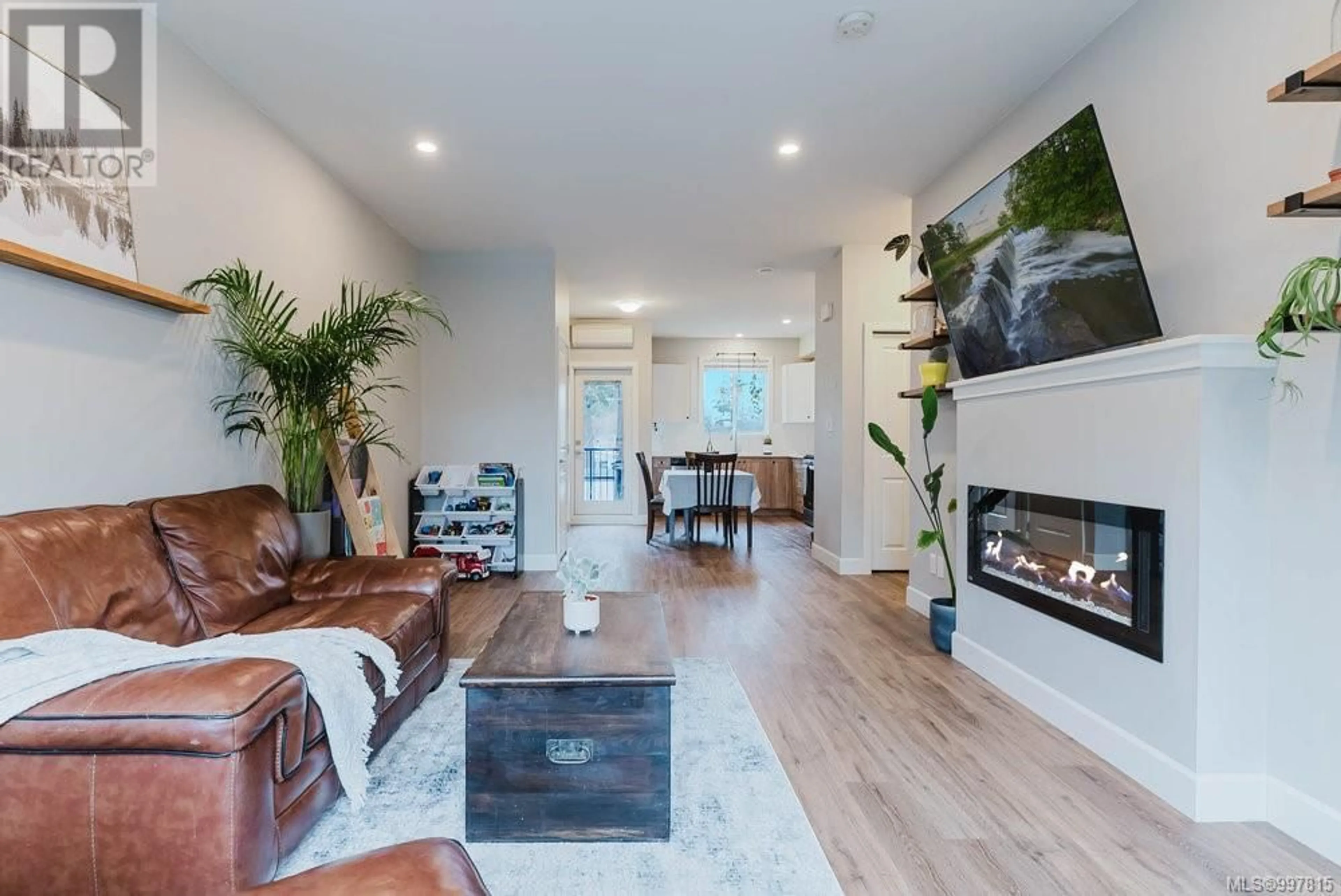 Living room with furniture, unknown for 1204 - 3351 LUXTON ROAD, Langford British Columbia V9C0P2