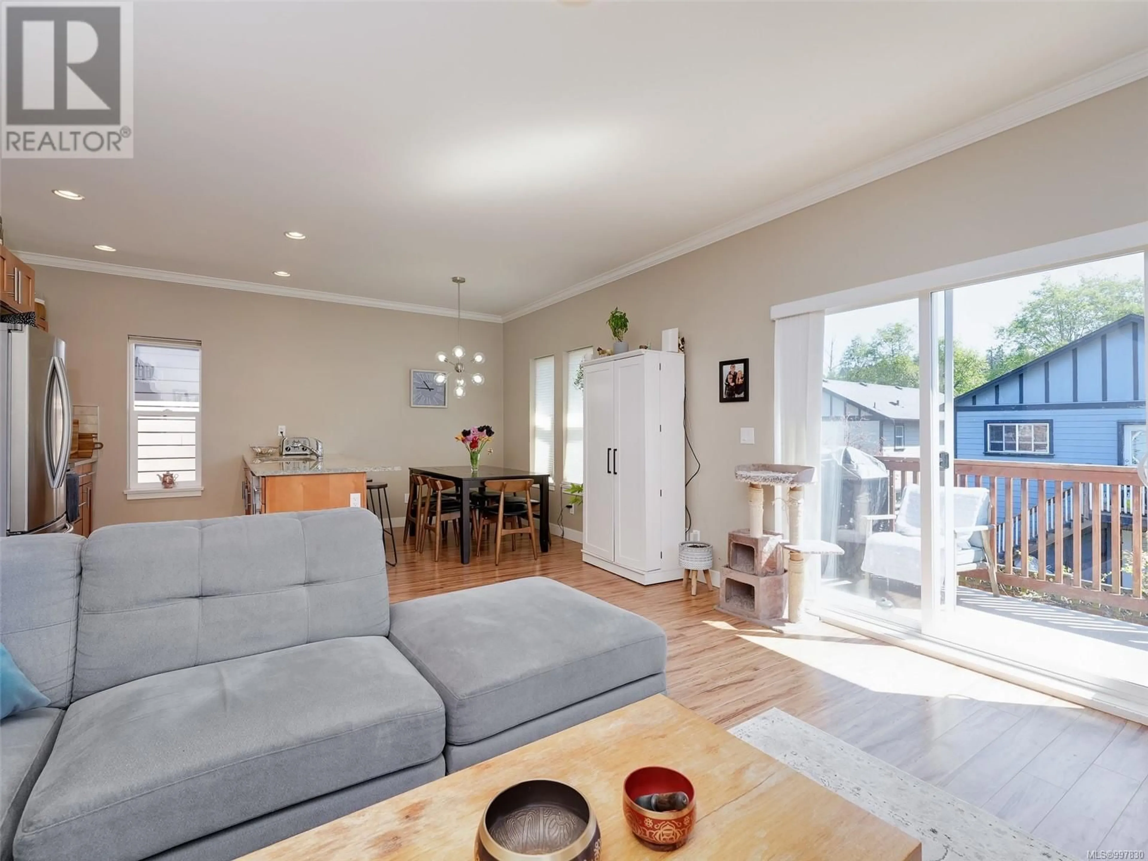 Living room with furniture, unknown for 3307 MERLIN ROAD, Langford British Columbia V9C0H3