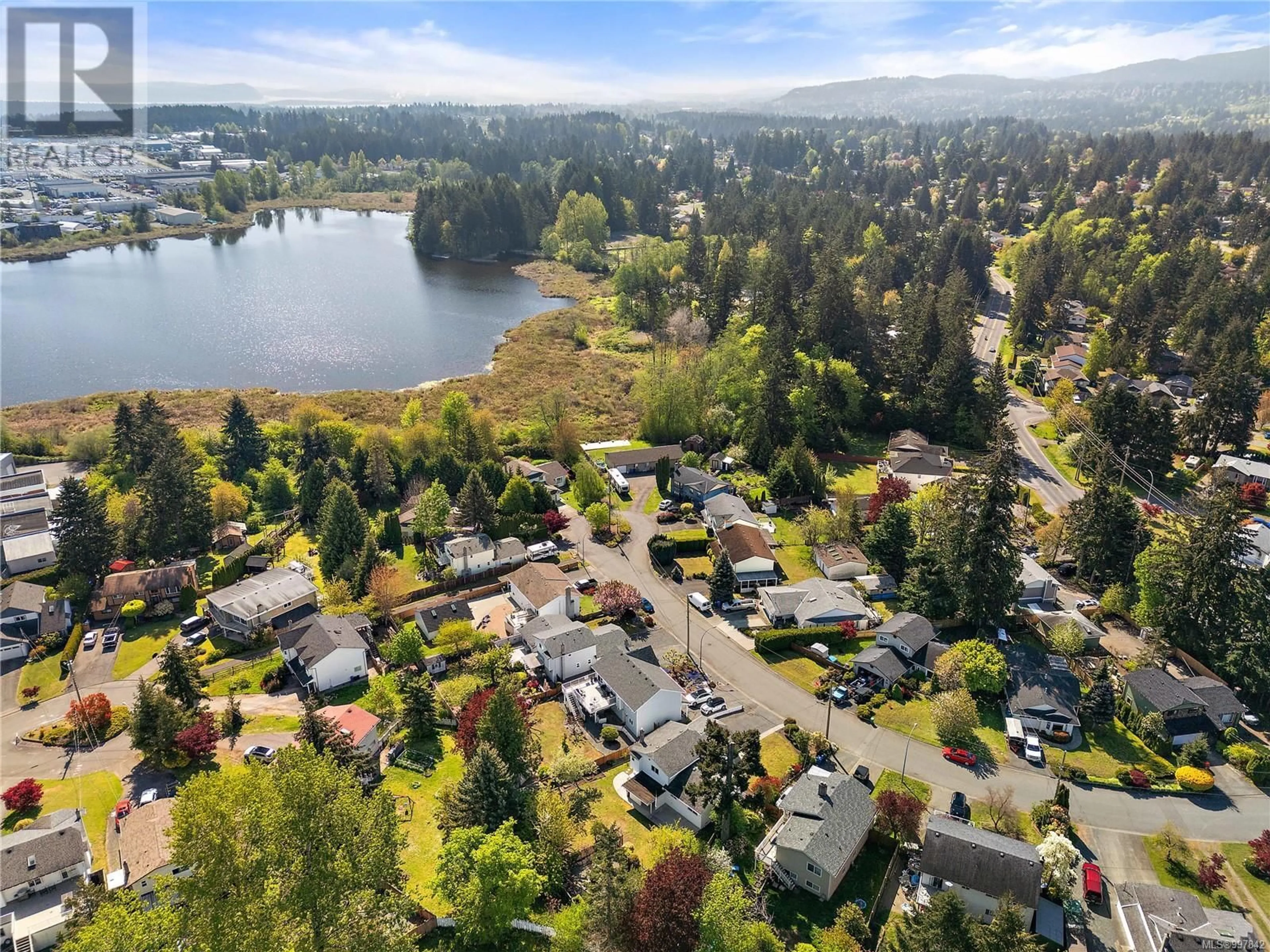 A pic from outside/outdoor area/front of a property/back of a property/a pic from drone, water/lake/river/ocean view for 230 ARDOON PLACE, Nanaimo British Columbia V9T4V9