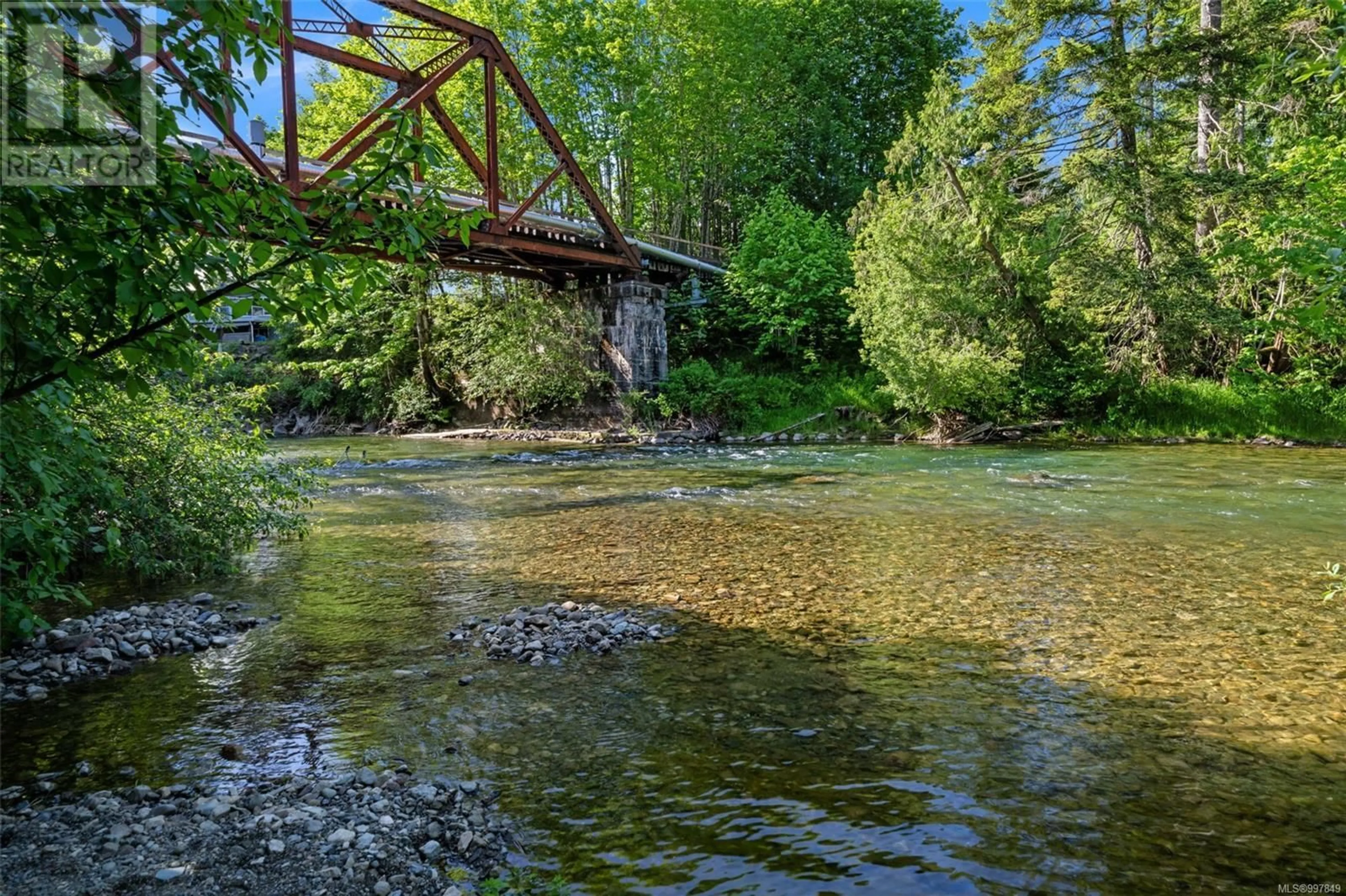 Blurry image for 87 NELSON ROAD, Lake Cowichan British Columbia V0R2G0