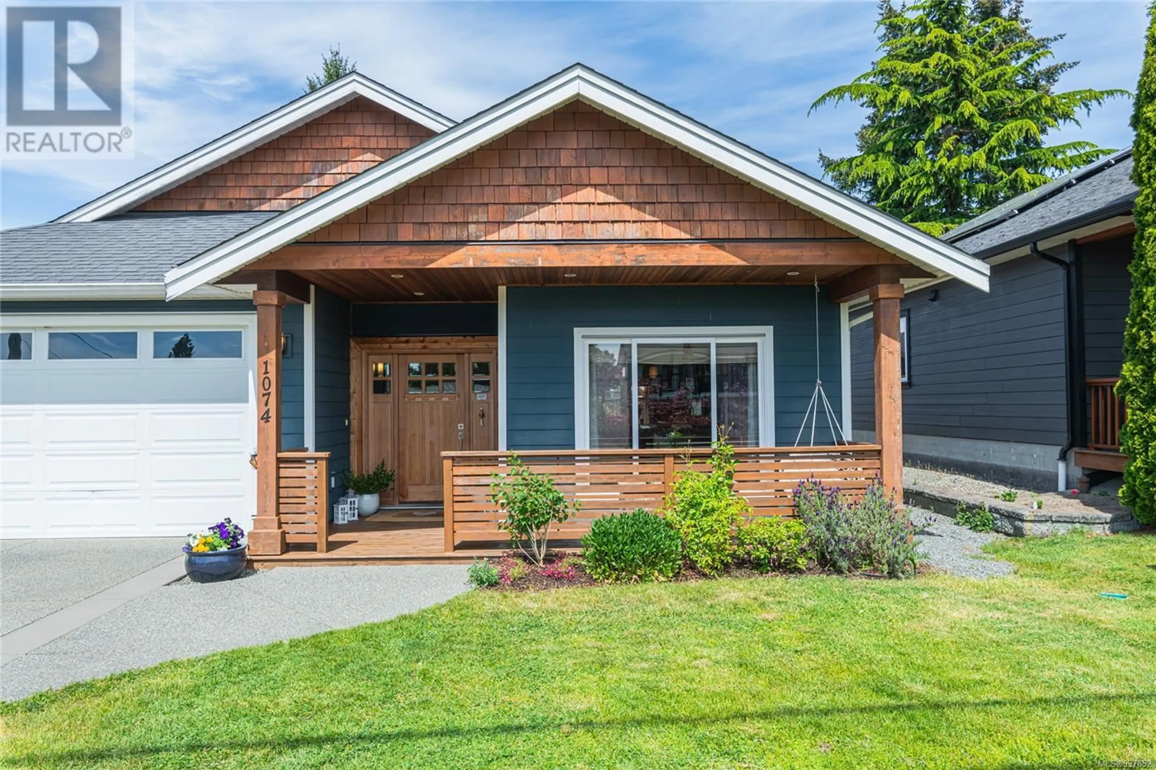 Home with vinyl exterior material, street for 1074 VERDIER AVENUE, Central Saanich British Columbia V8M2H1
