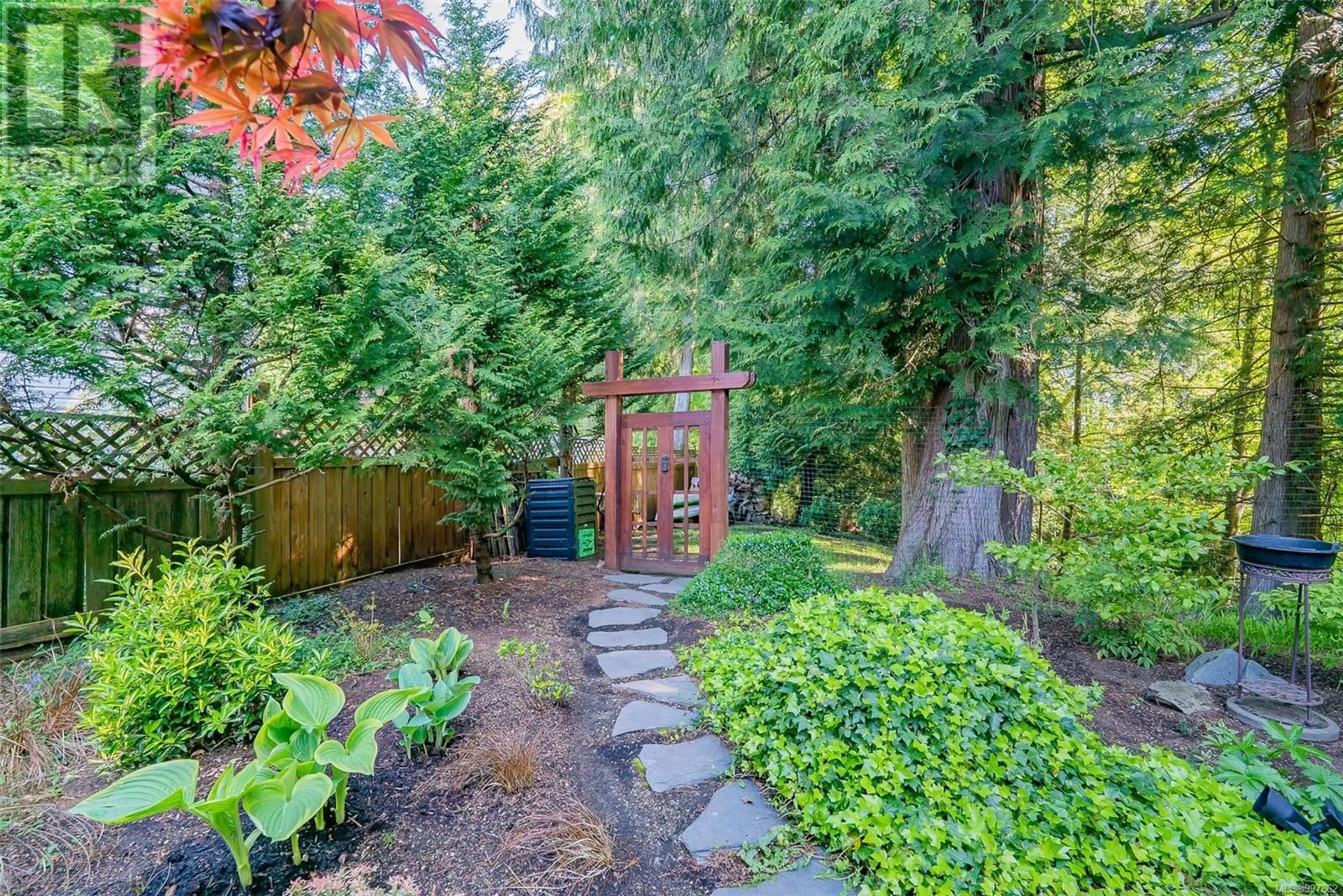 Patio, forest/trees view for 6256 FERLEY PLACE, Nanaimo British Columbia V9V1S2