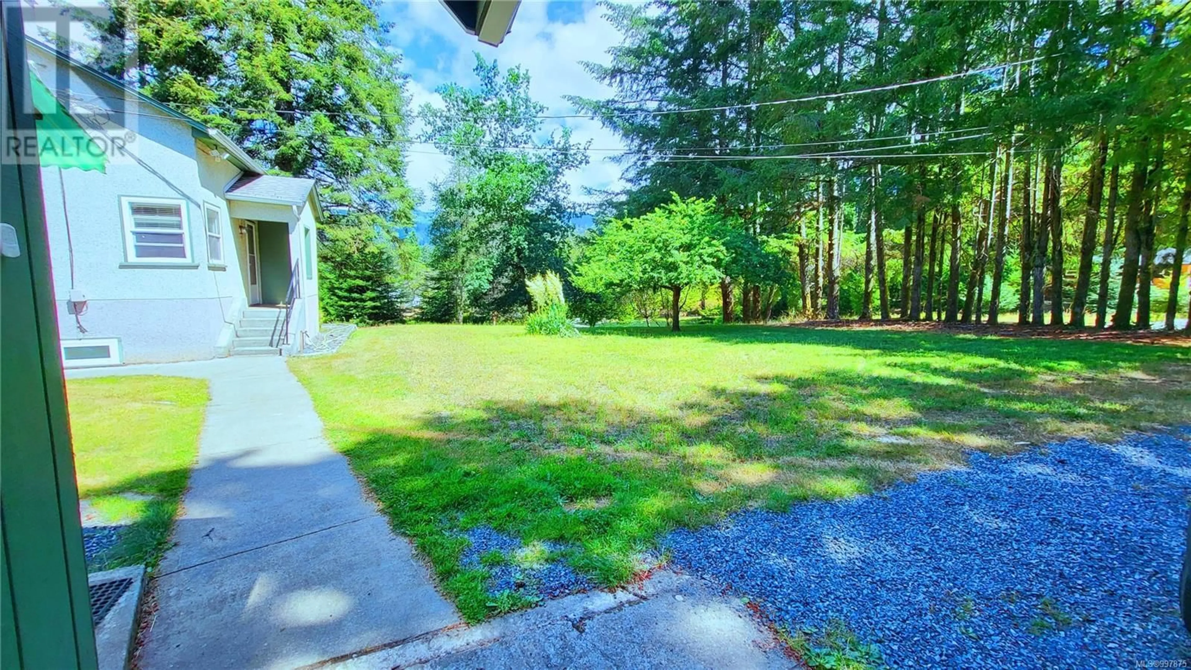 Patio, forest/trees view for 6064 RENTON ROAD SOUTH, Port Alberni British Columbia V9Y8R8