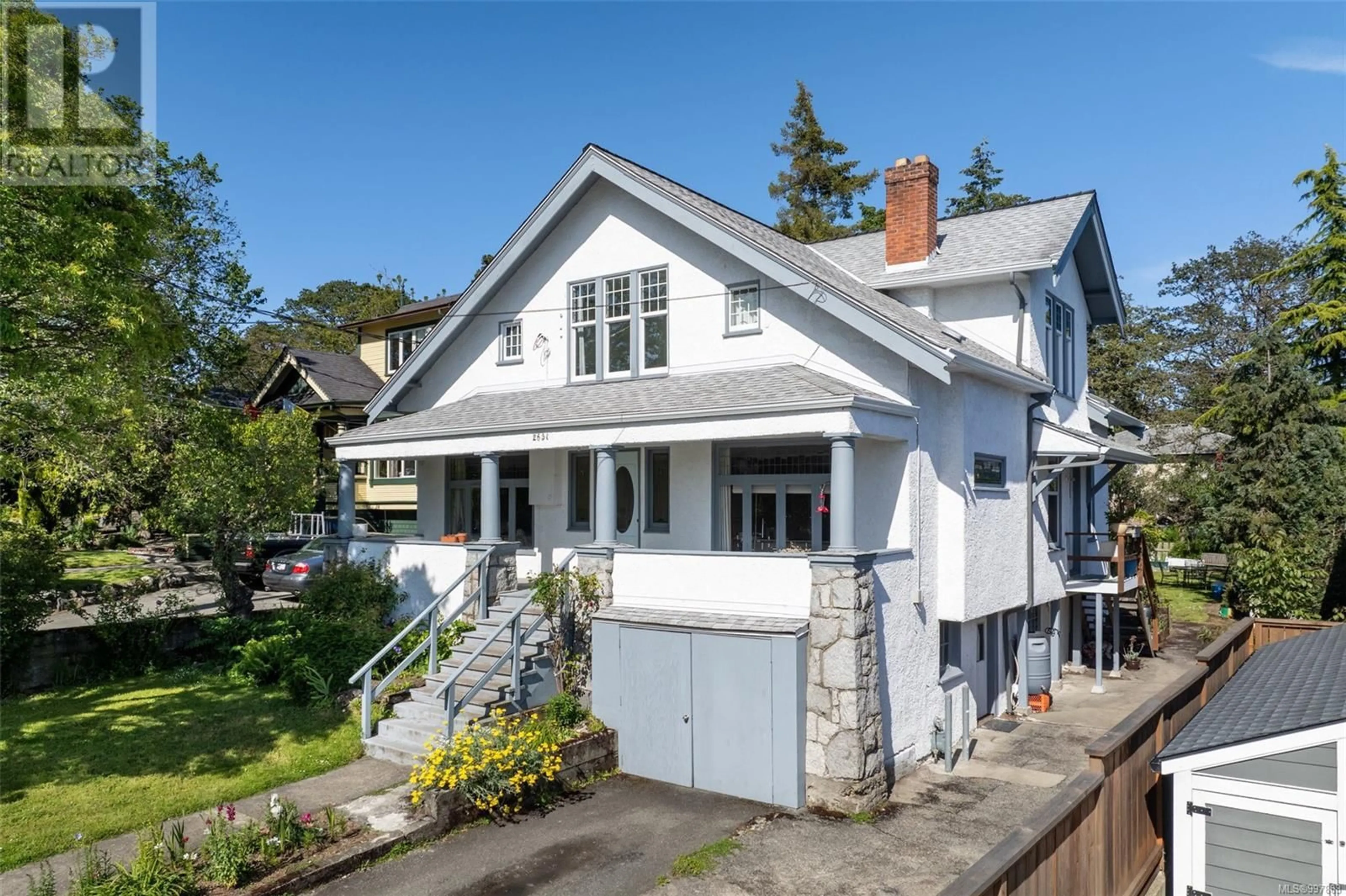 Unknown for 2651 CEDAR HILL ROAD, Victoria British Columbia V8T3H1