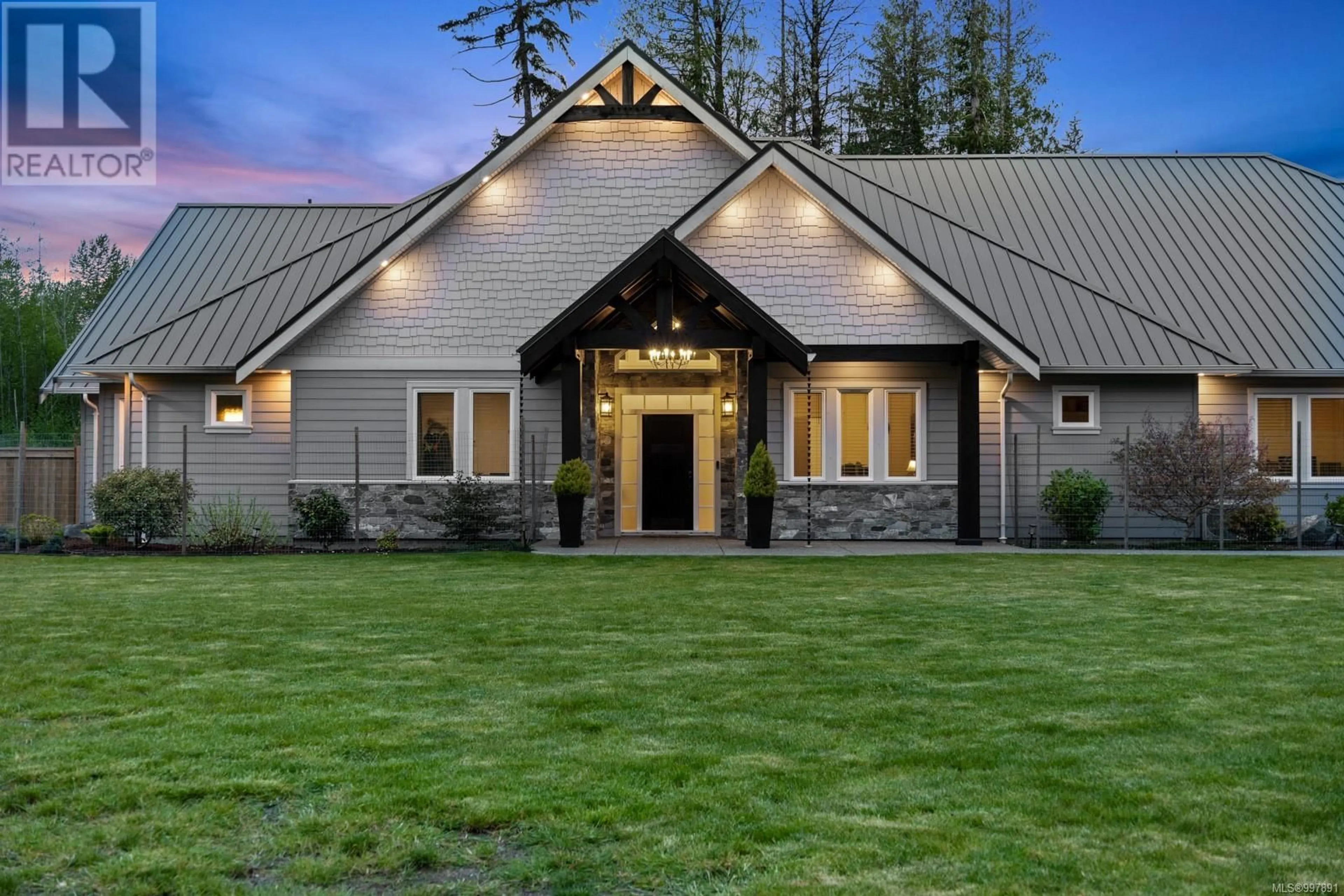 Home with vinyl exterior material, mountain view for 8757/8761 OYSTER RIVER WAY, Black Creek British Columbia V9J1K5
