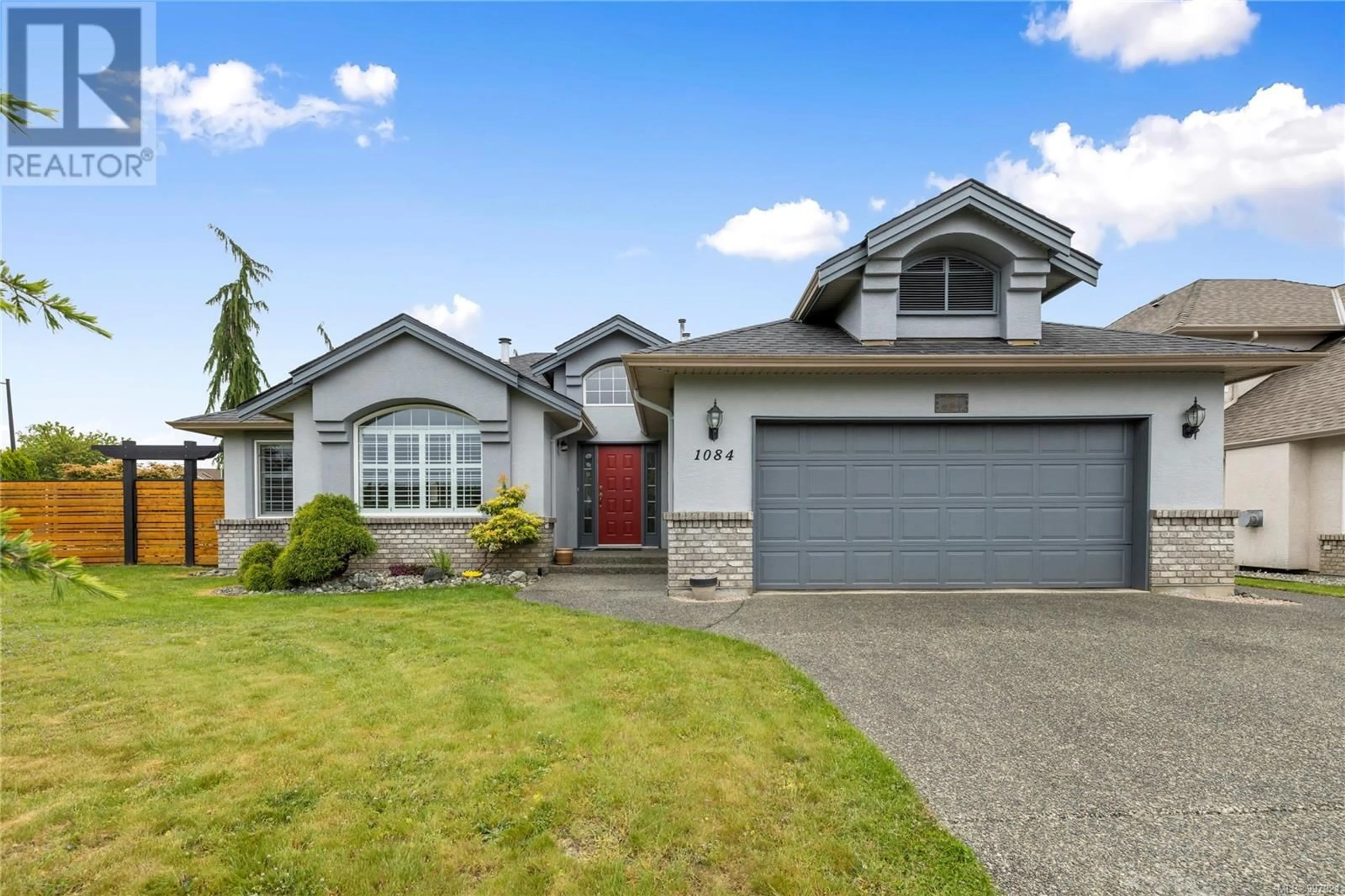 Home with vinyl exterior material, street for 1084 AERY VIEW WAY, Parksville British Columbia V9P2N9