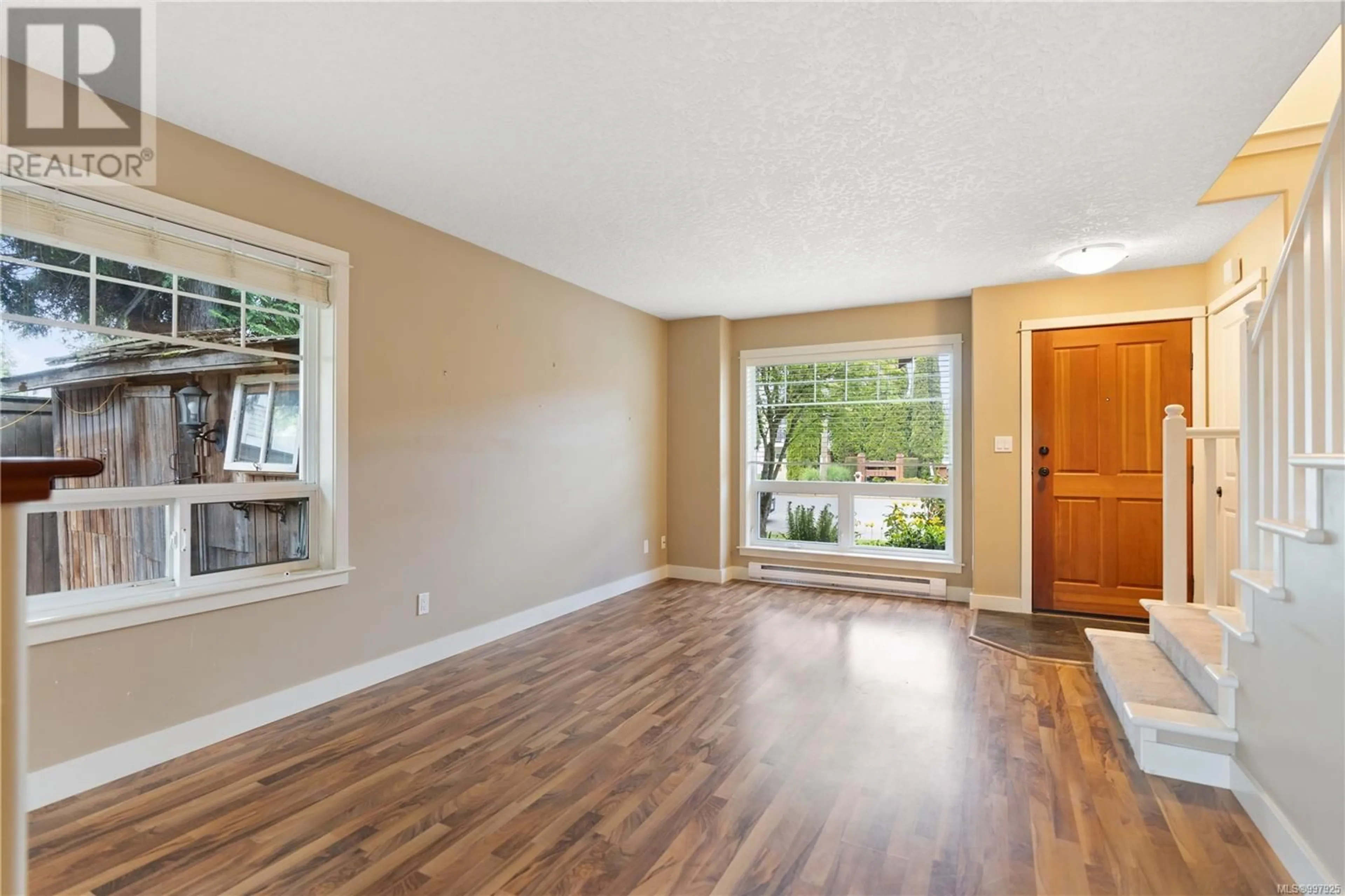Indoor entryway for 4 - 2528 ALEXANDER STREET, Duncan British Columbia V9L2W9