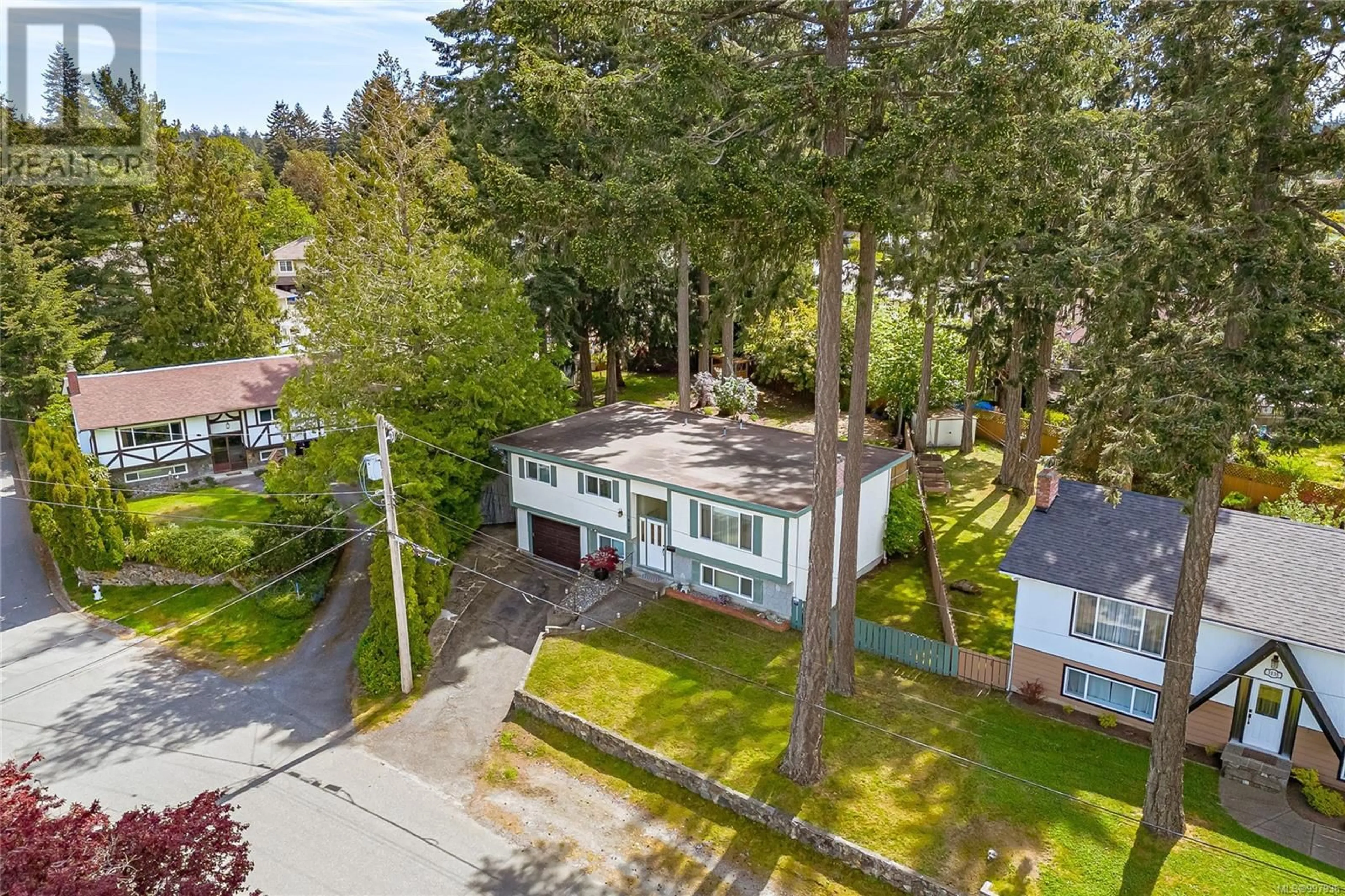 A pic from outside/outdoor area/front of a property/back of a property/a pic from drone, street for 3133 CARRAN ROAD, Colwood British Columbia V9C2K5