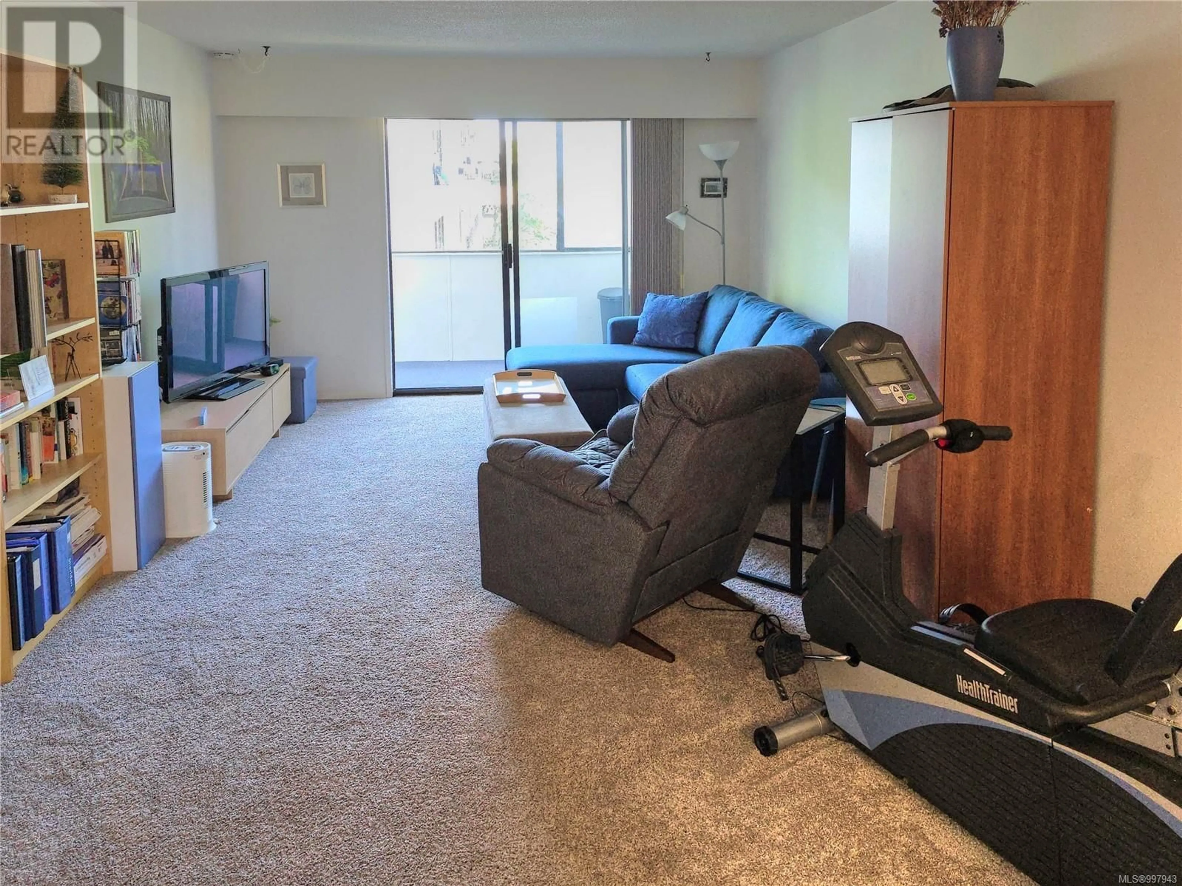 A pic of a room for 304 - 1325 HARRISON STREET, Victoria British Columbia V8S3R9