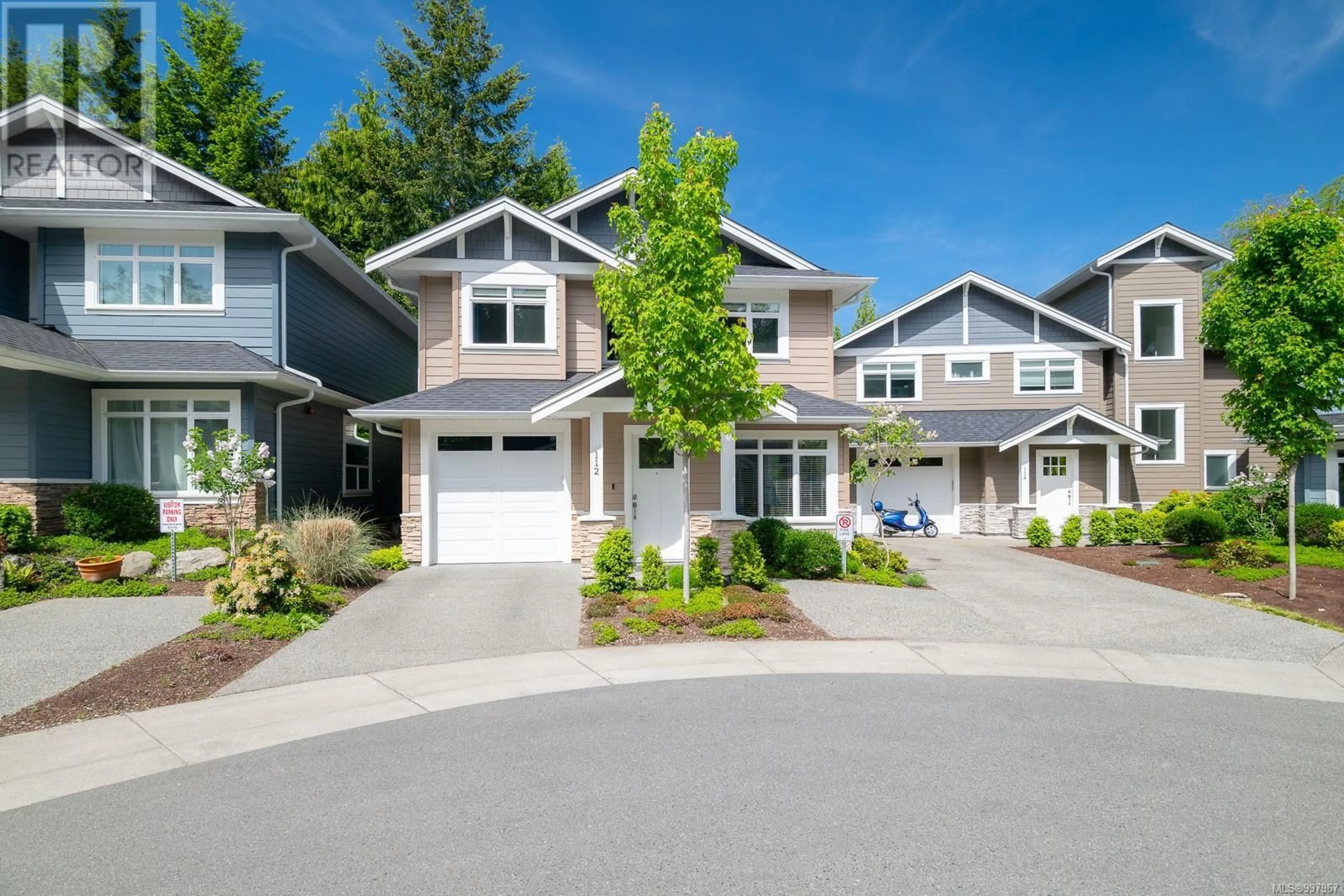 Home with vinyl exterior material, street for 112 - 5160 HAMMOND BAY ROAD, Nanaimo British Columbia V9T5B5