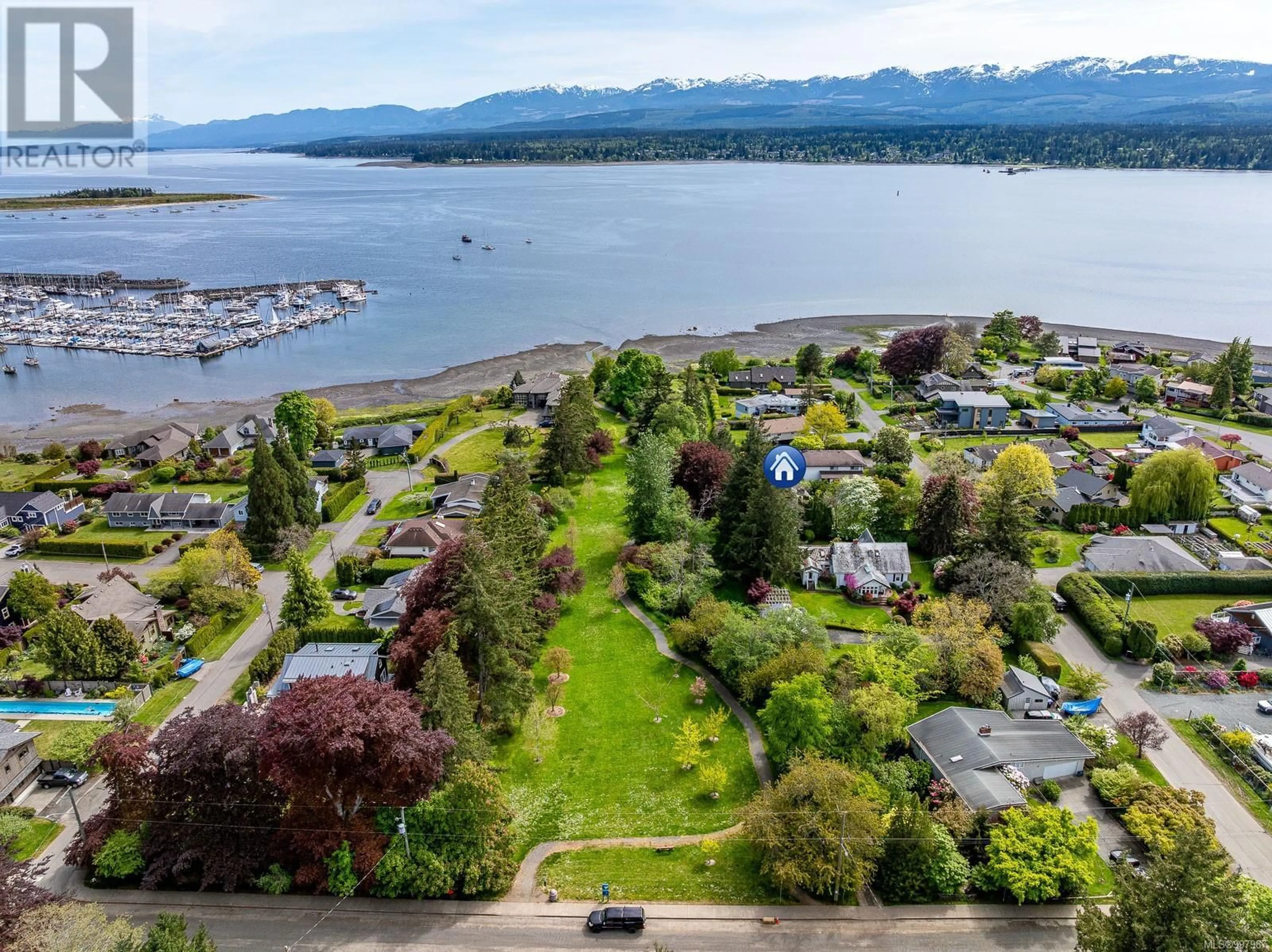 A pic from outside/outdoor area/front of a property/back of a property/a pic from drone, water/lake/river/ocean view for 170 CARTHEW STREET, Comox British Columbia V9M1T3