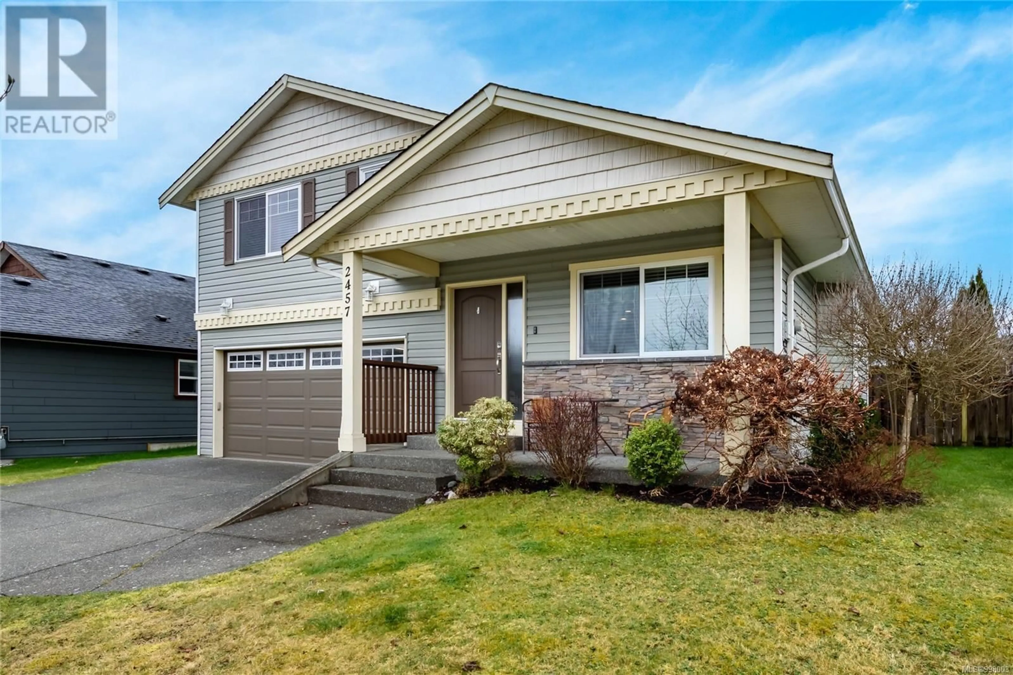 Home with vinyl exterior material, street for 2457 CANUCK PLACE, Comox British Columbia V9M0A2