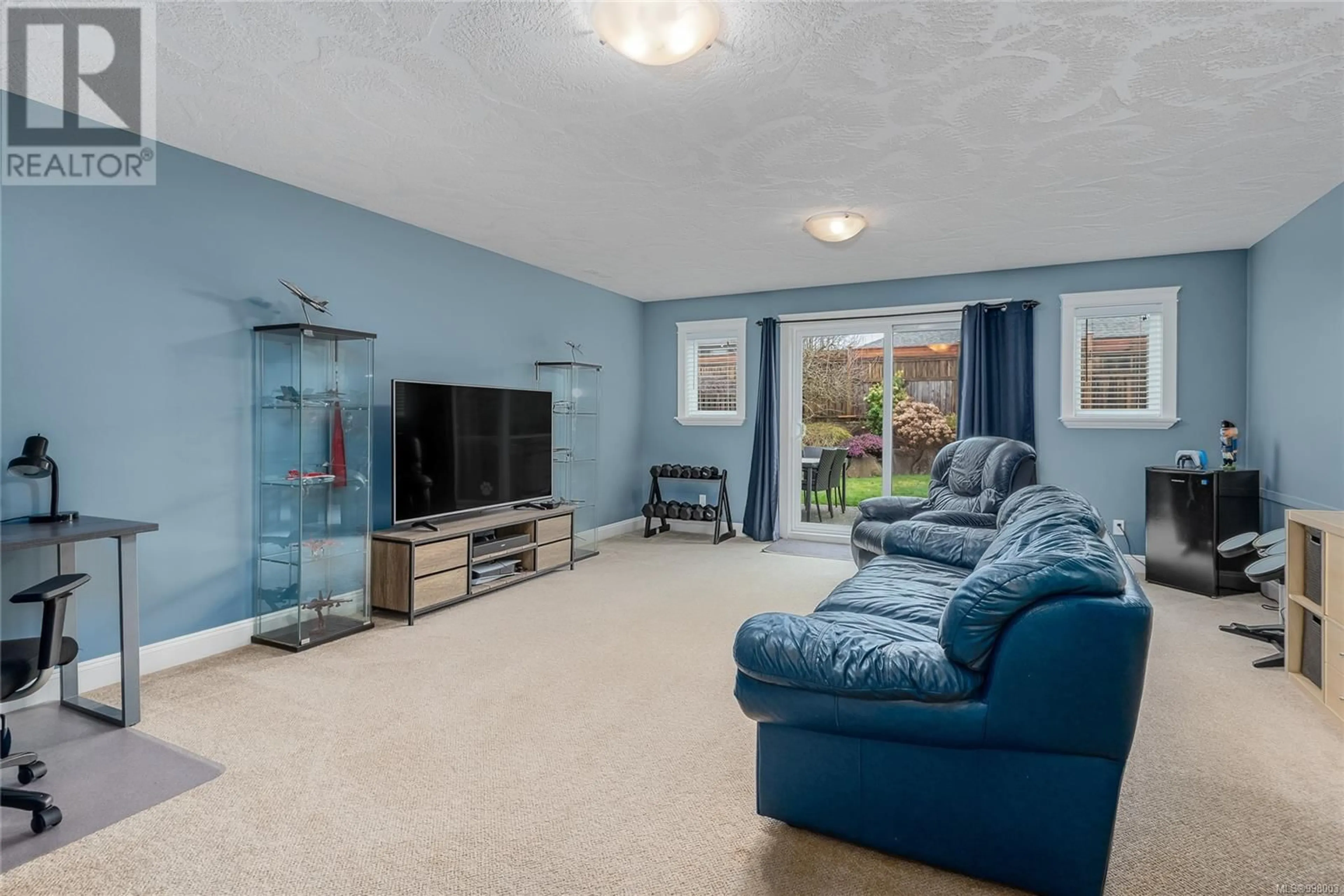 Living room with furniture, unknown for 2457 CANUCK PLACE, Comox British Columbia V9M0A2