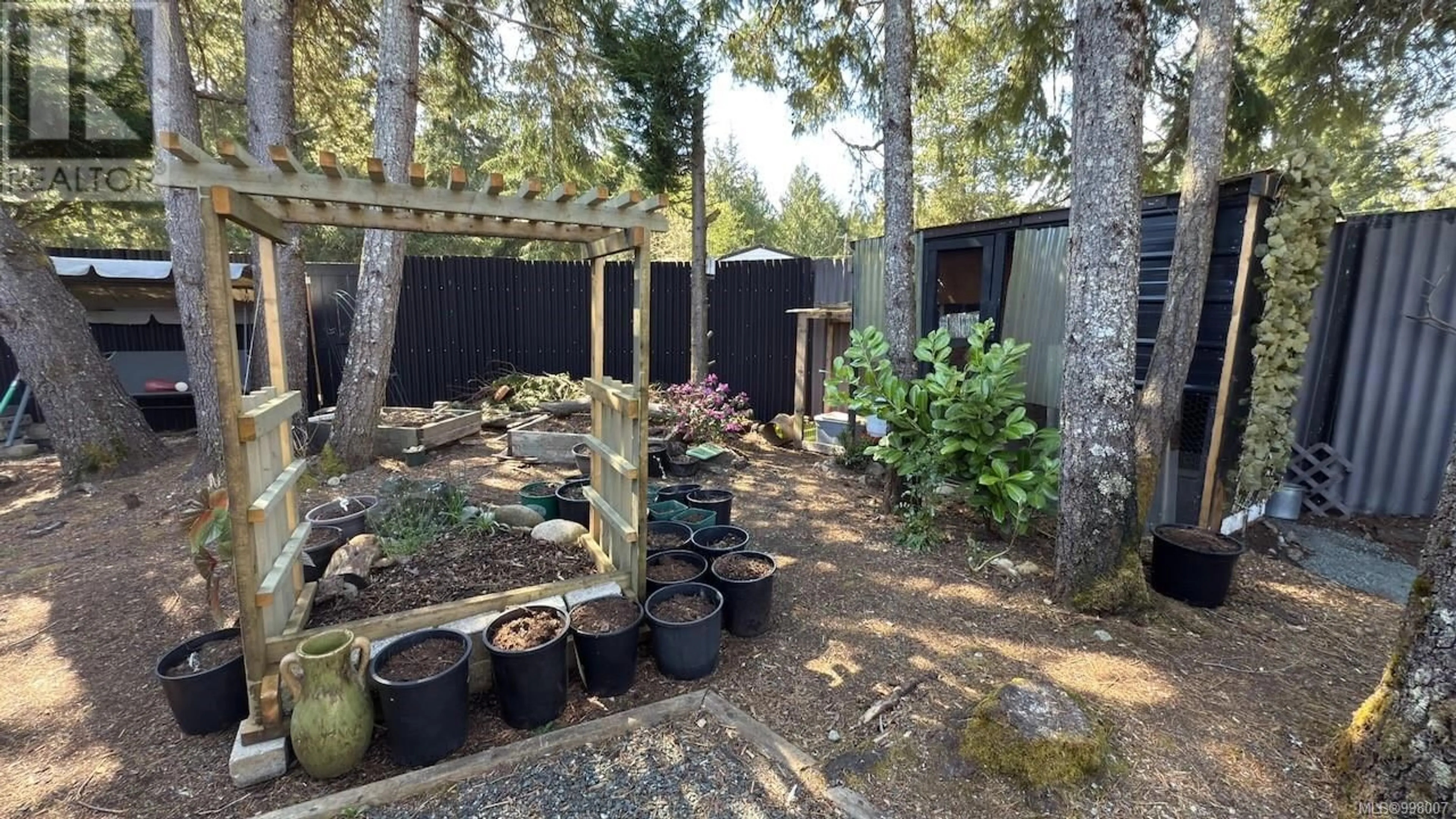 A pic from outside/outdoor area/front of a property/back of a property/a pic from drone, forest/trees view for 20 - 2130 ERRINGTON ROAD, Errington British Columbia V0R1V0
