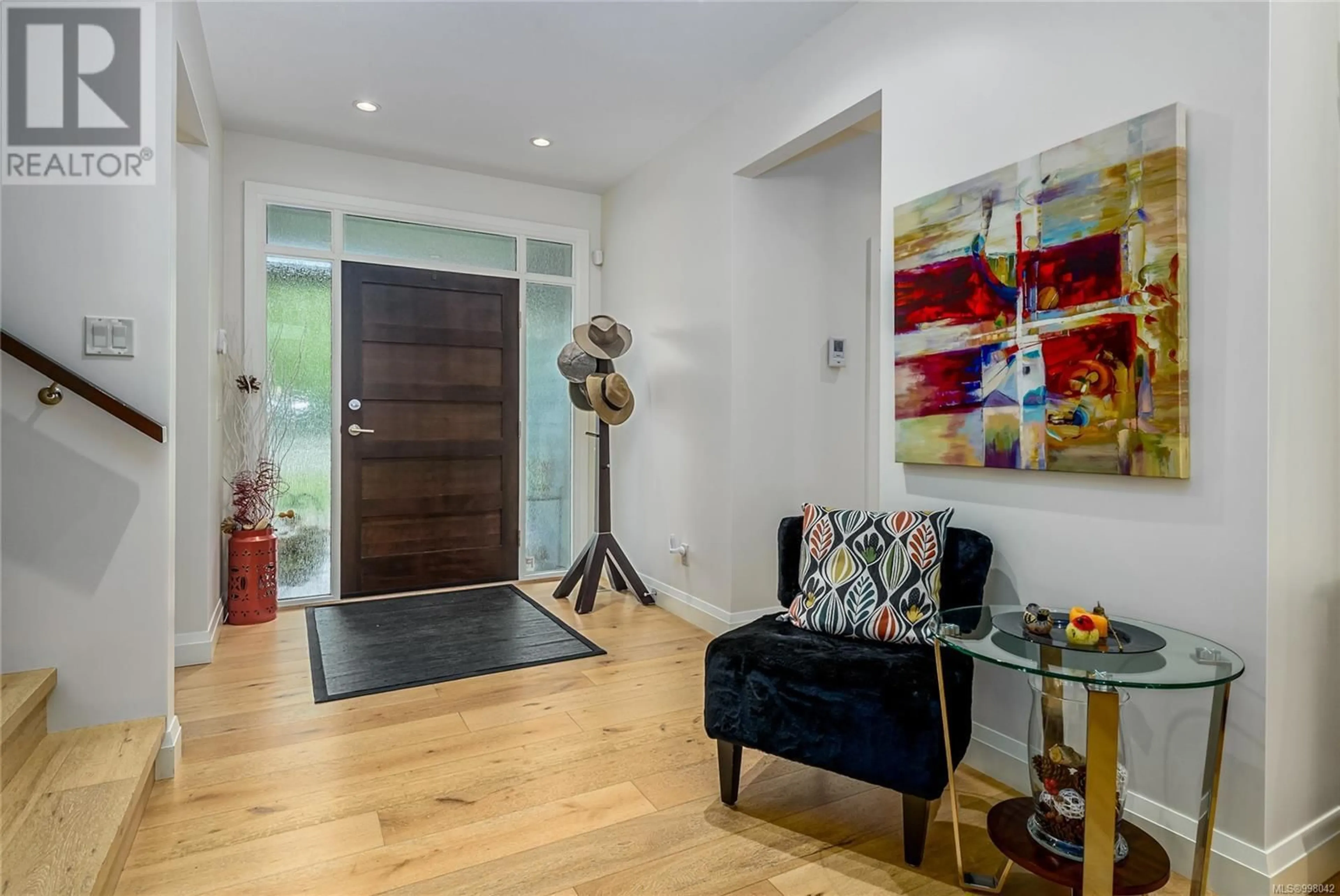 Indoor entryway for 2906 CASCARA CRESCENT, Courtenay British Columbia V9N4B8