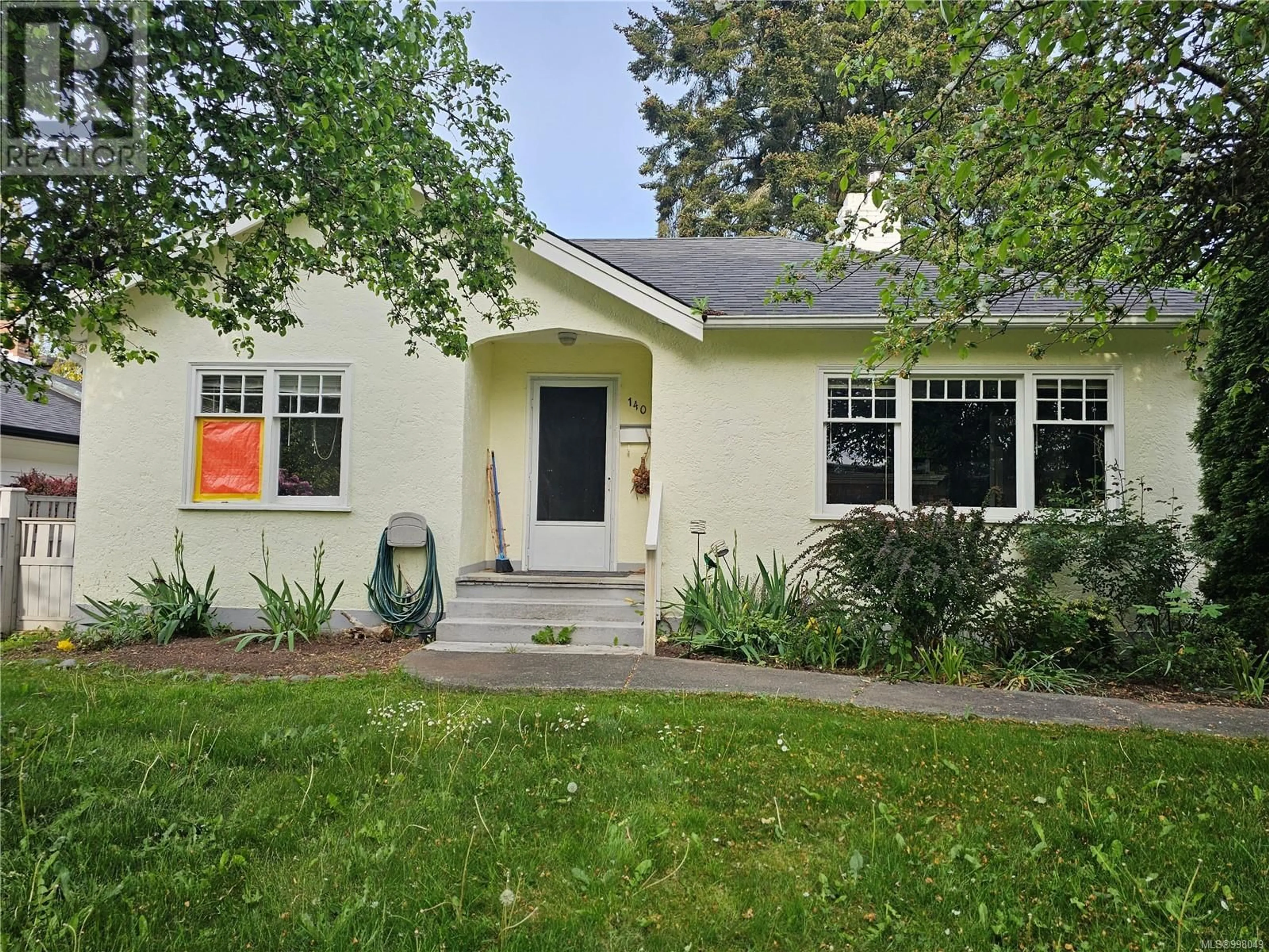Home with vinyl exterior material, street for 140 PRICE PLACE, Duncan British Columbia V9L3L6