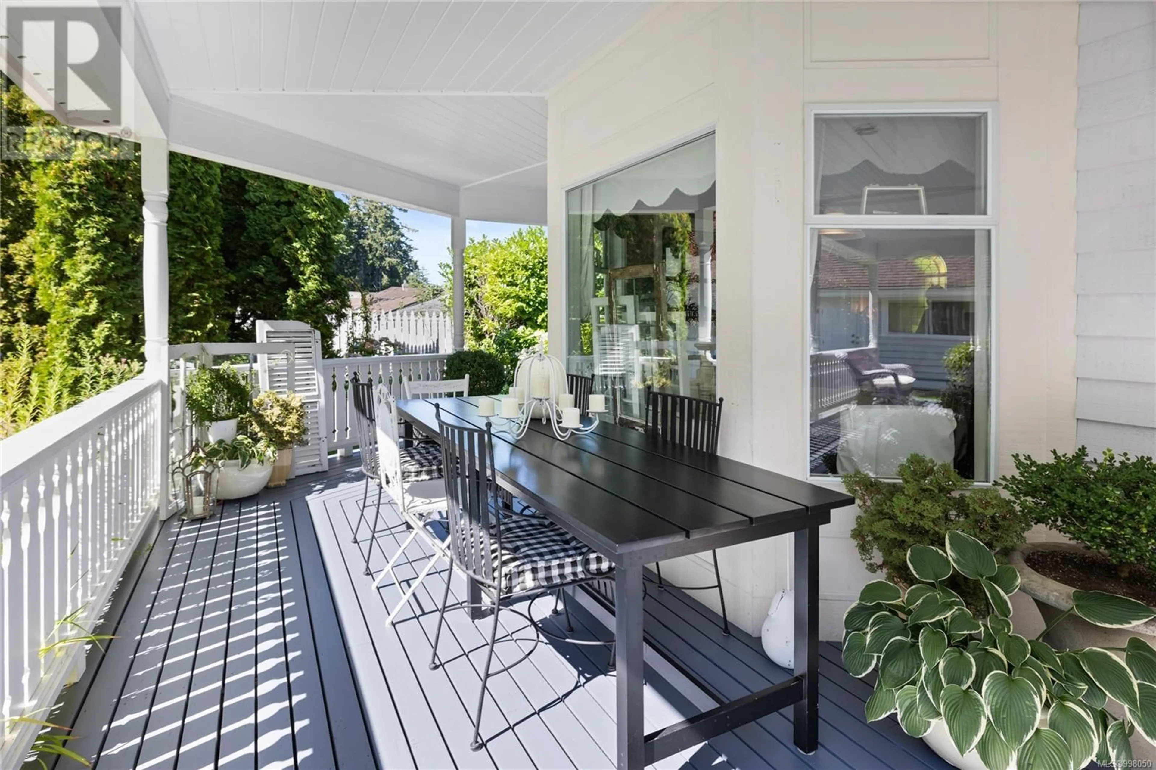 Patio, street for 234 HOYLAKE ROAD WEST, Qualicum Beach British Columbia V9K1K5