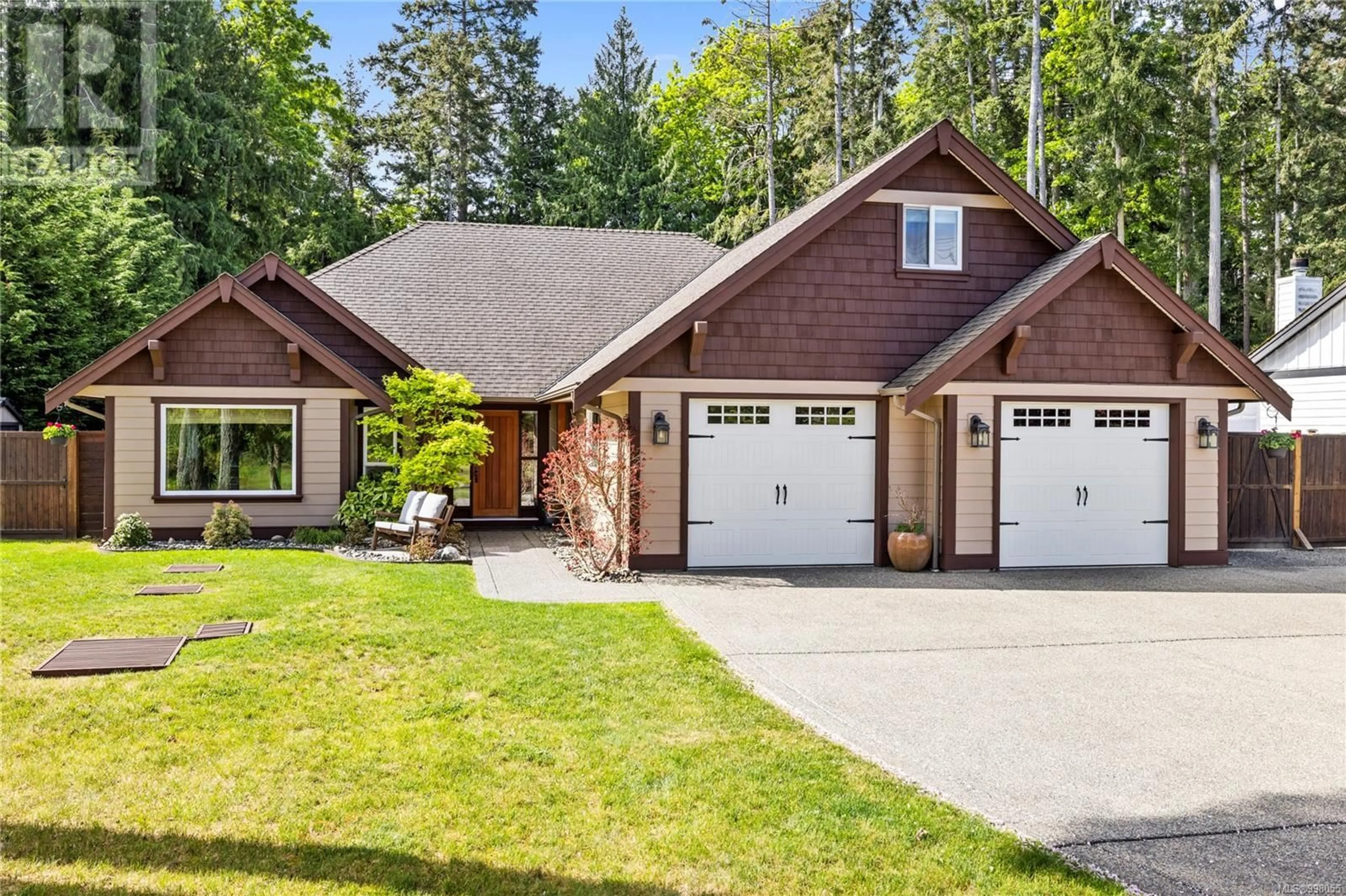 Home with brick exterior material, street for 3906 CREEKSIDE DRIVE, Bowser British Columbia V0R1G0
