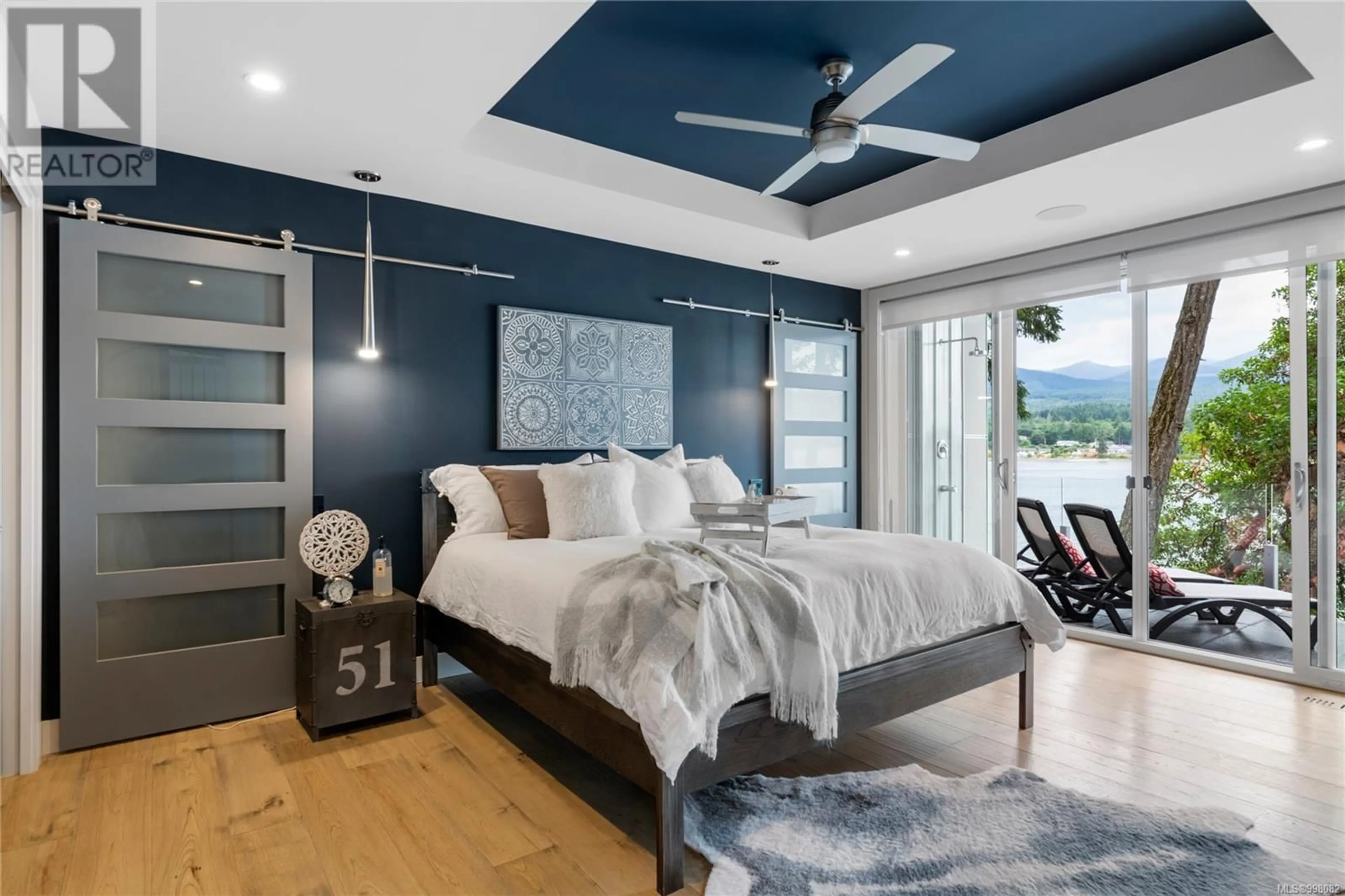 Bedroom with bed, unknown for 4991 REIBER ROAD, Ladysmith British Columbia V9G1L6
