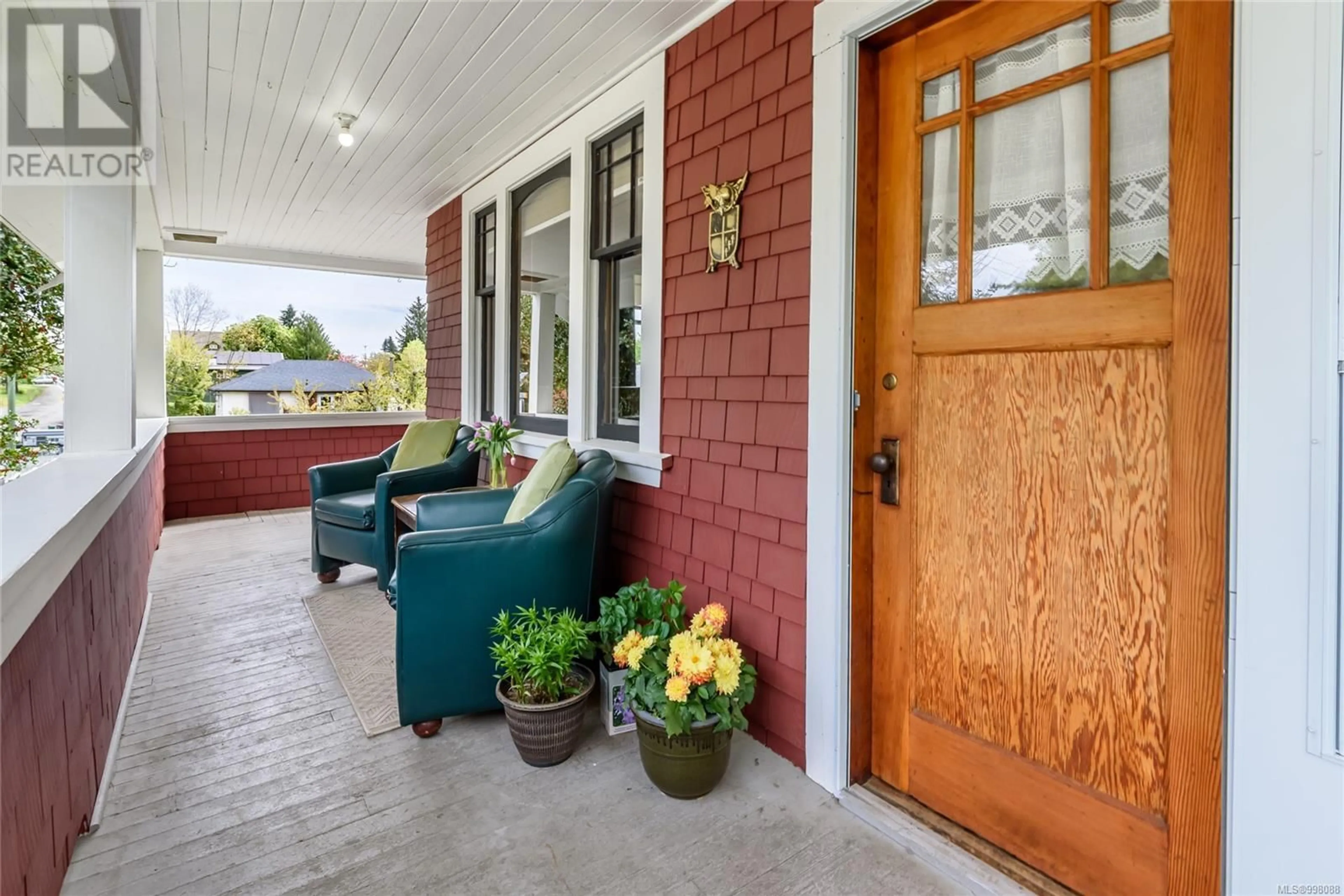 Unknown for 2757 WINDERMERE AVENUE, Cumberland British Columbia V0R1S0