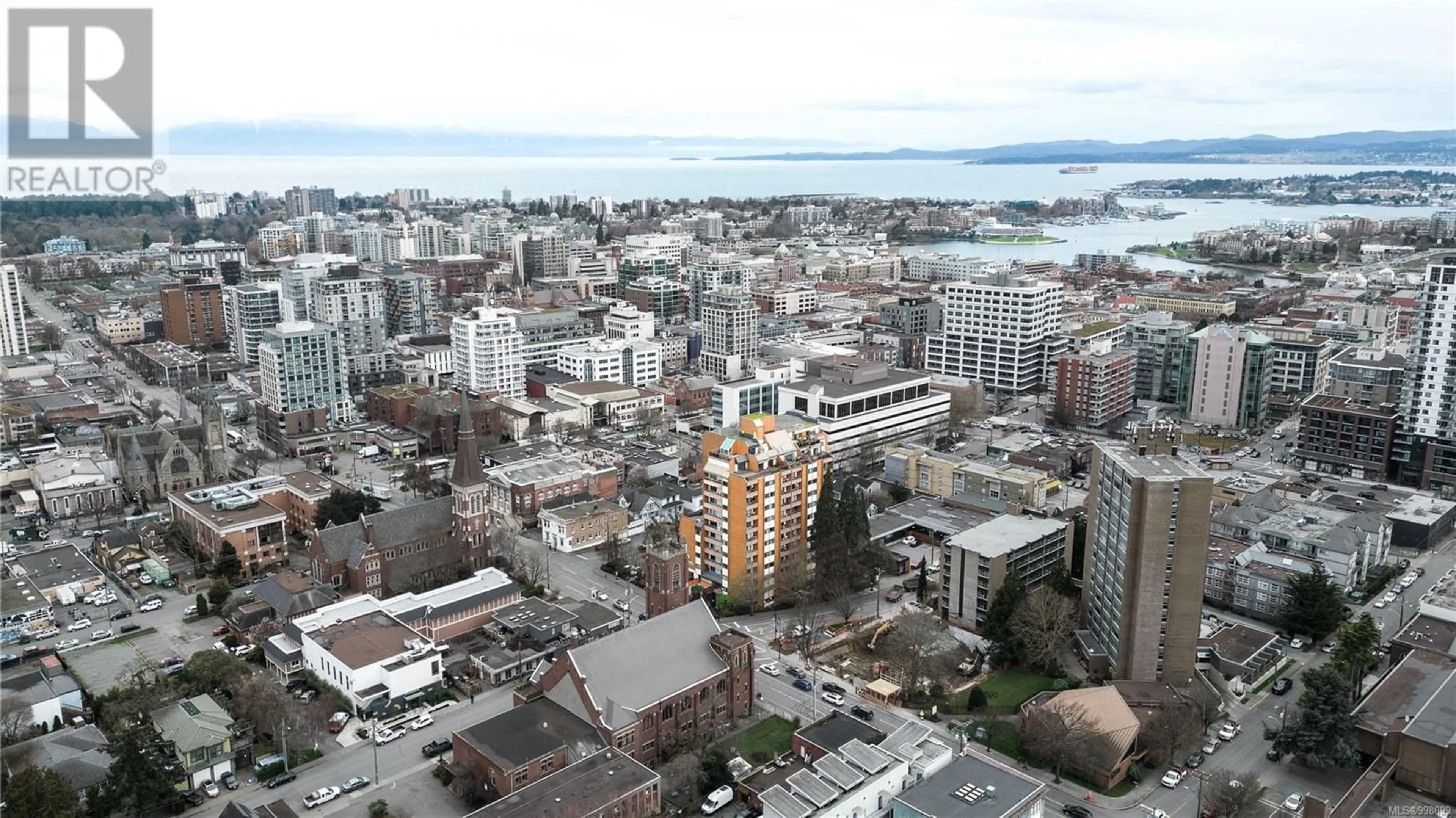 A pic from outside/outdoor area/front of a property/back of a property/a pic from drone, city buildings view from balcony for 505 - 1630 QUADRA STREET, Victoria British Columbia V8W3J5
