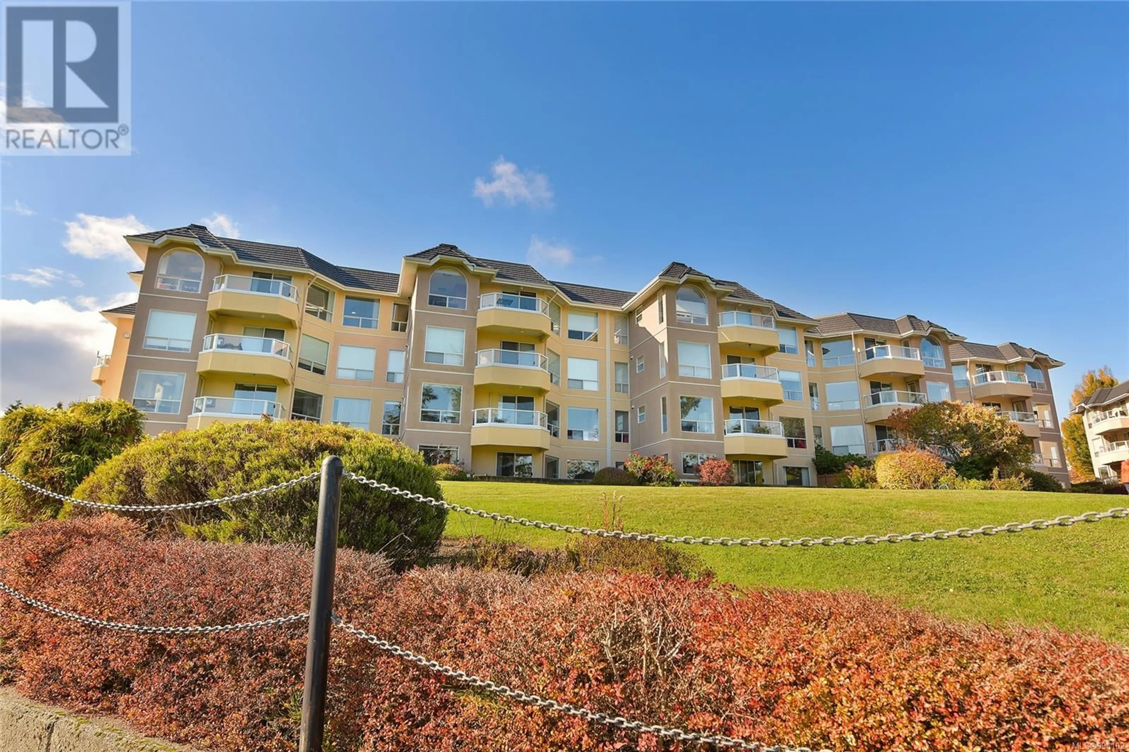 A pic from outside/outdoor area/front of a property/back of a property/a pic from drone, building for 2133 - 2600 FERGUSON ROAD, Central Saanich British Columbia V8M2C1
