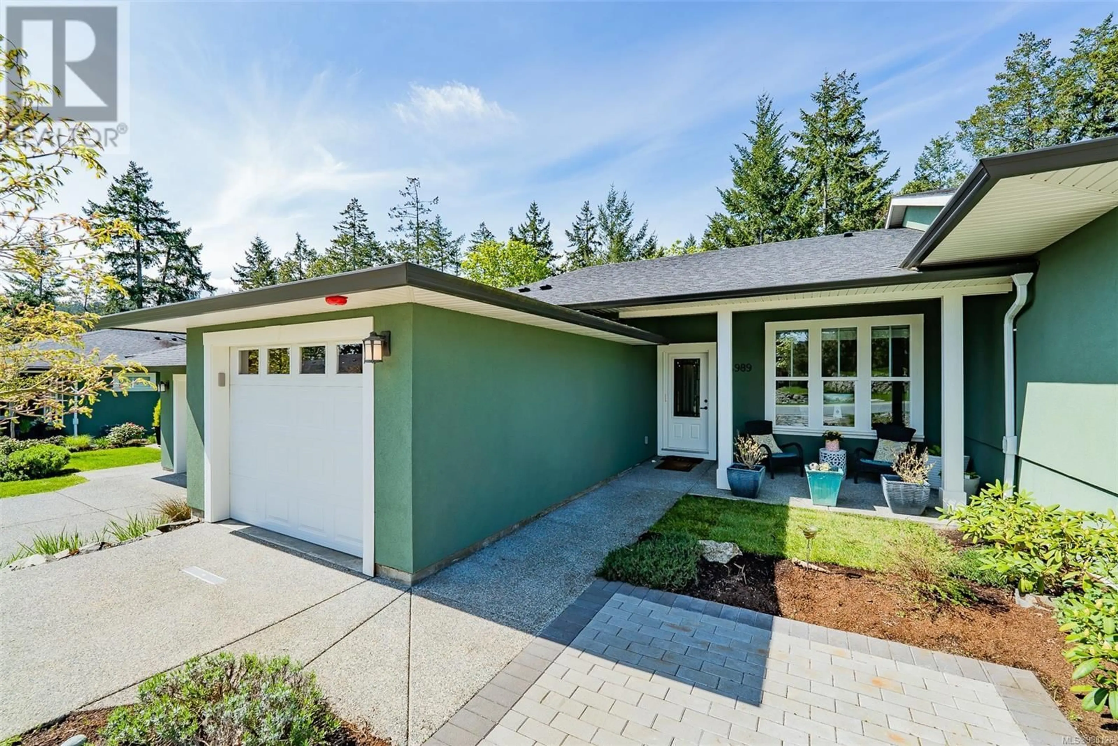 Home with vinyl exterior material, street for 4989 CURRIE PLACE, Nanaimo British Columbia V9V0B3