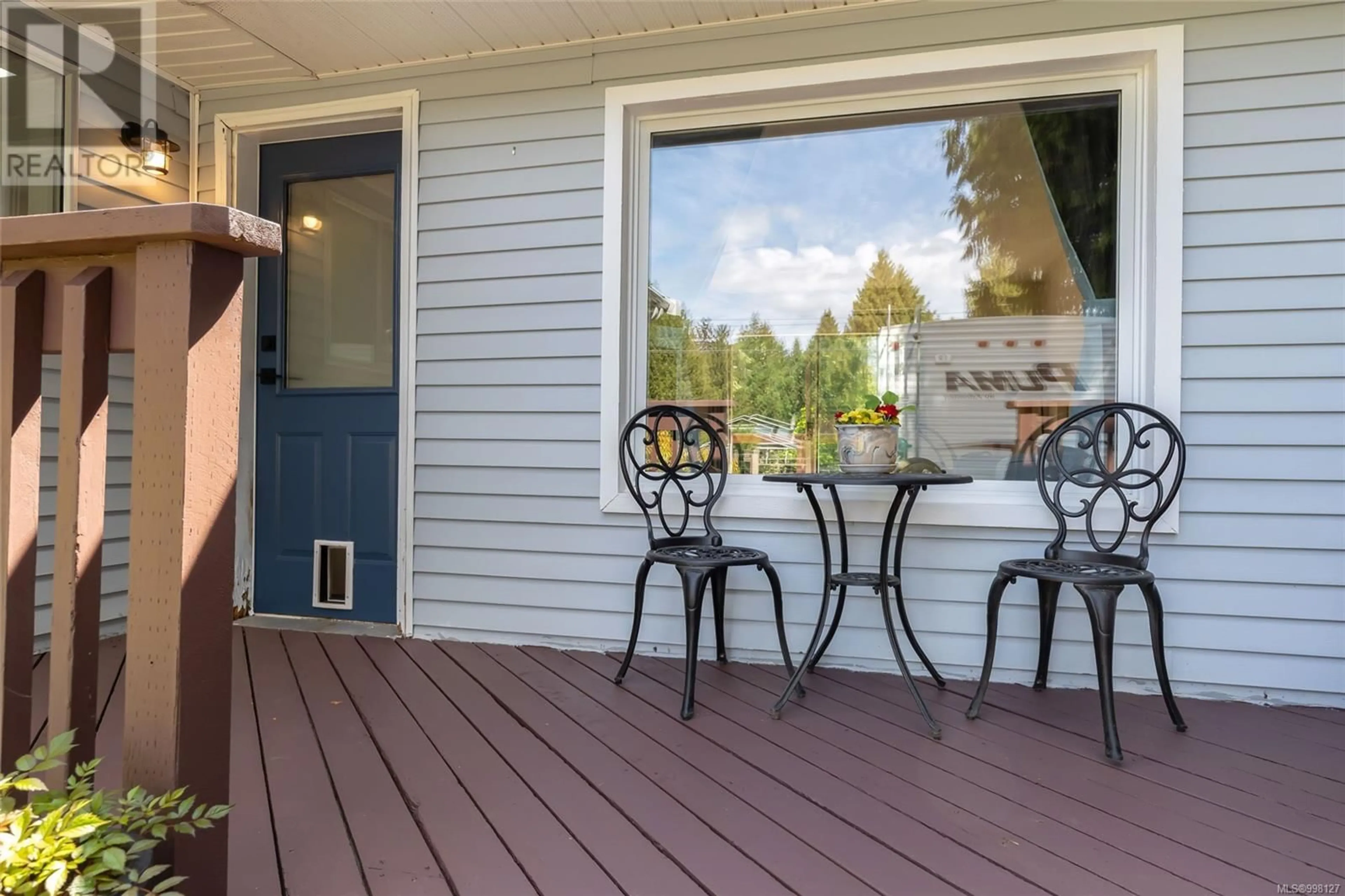 Patio, water/lake/river/ocean view for 1466 EDWIN ROAD, Qualicum Beach British Columbia V9K2A8