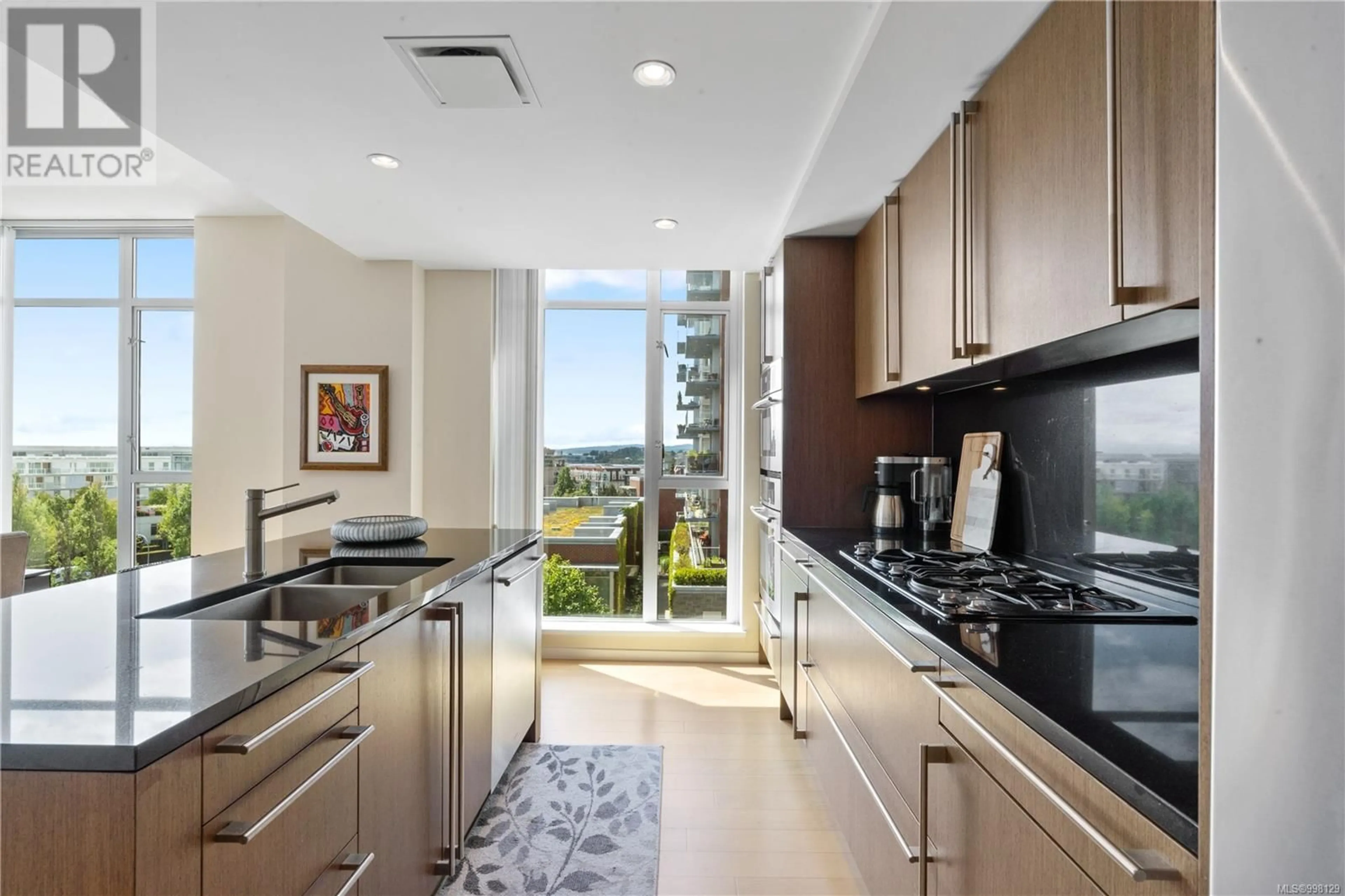 Standard kitchen, unknown for 310 - 100 SAGHALIE ROAD, Victoria British Columbia V9A0A1