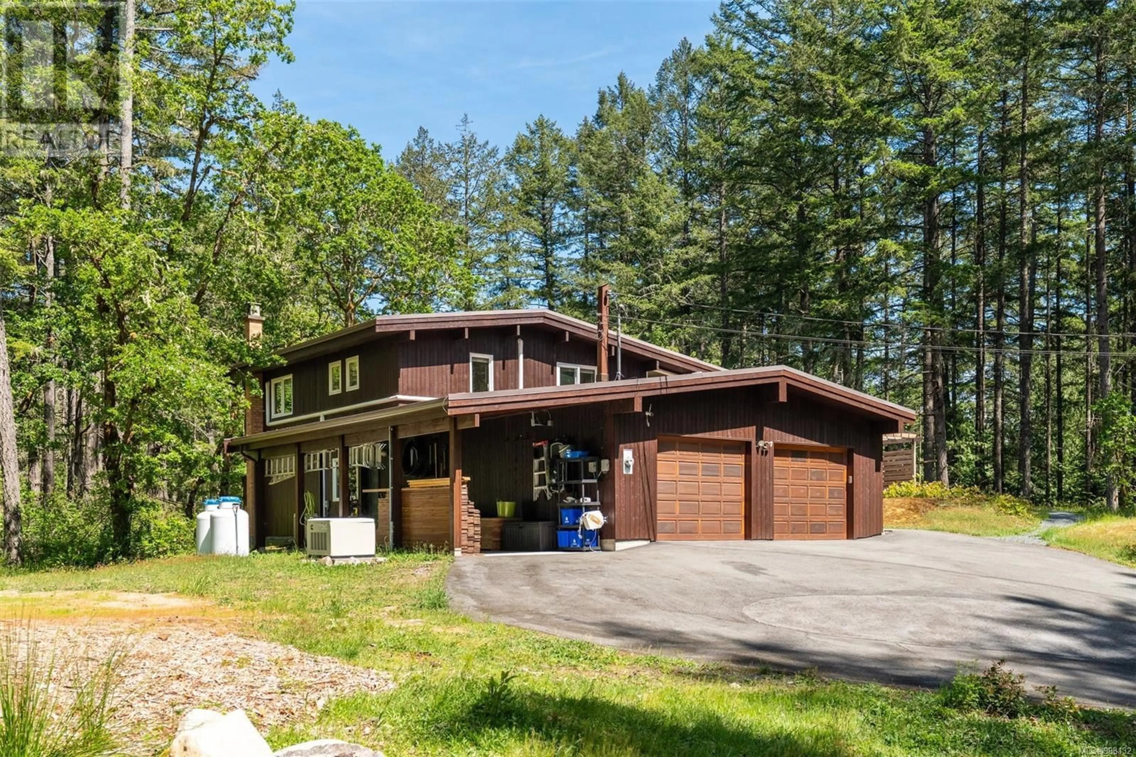 Unknown for 271 TREVLAC PLACE, Saanich British Columbia V9E2C4