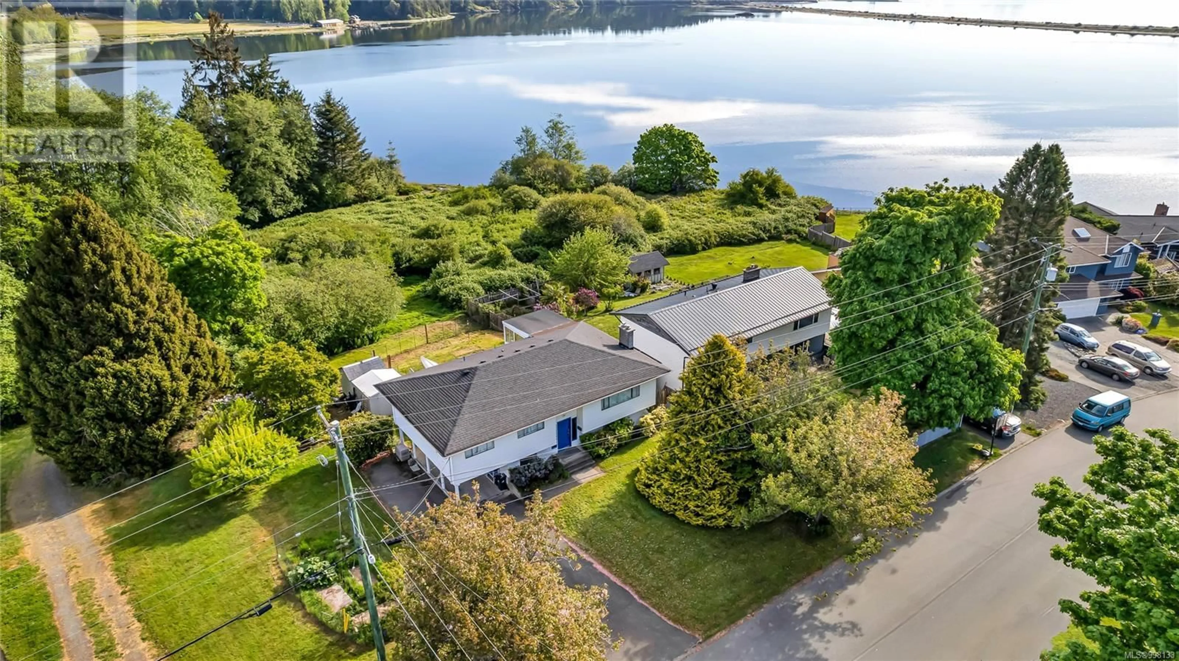 A pic from outside/outdoor area/front of a property/back of a property/a pic from drone, water/lake/river/ocean view for 242 PORTSMOUTH DRIVE, Colwood British Columbia V9C1R9