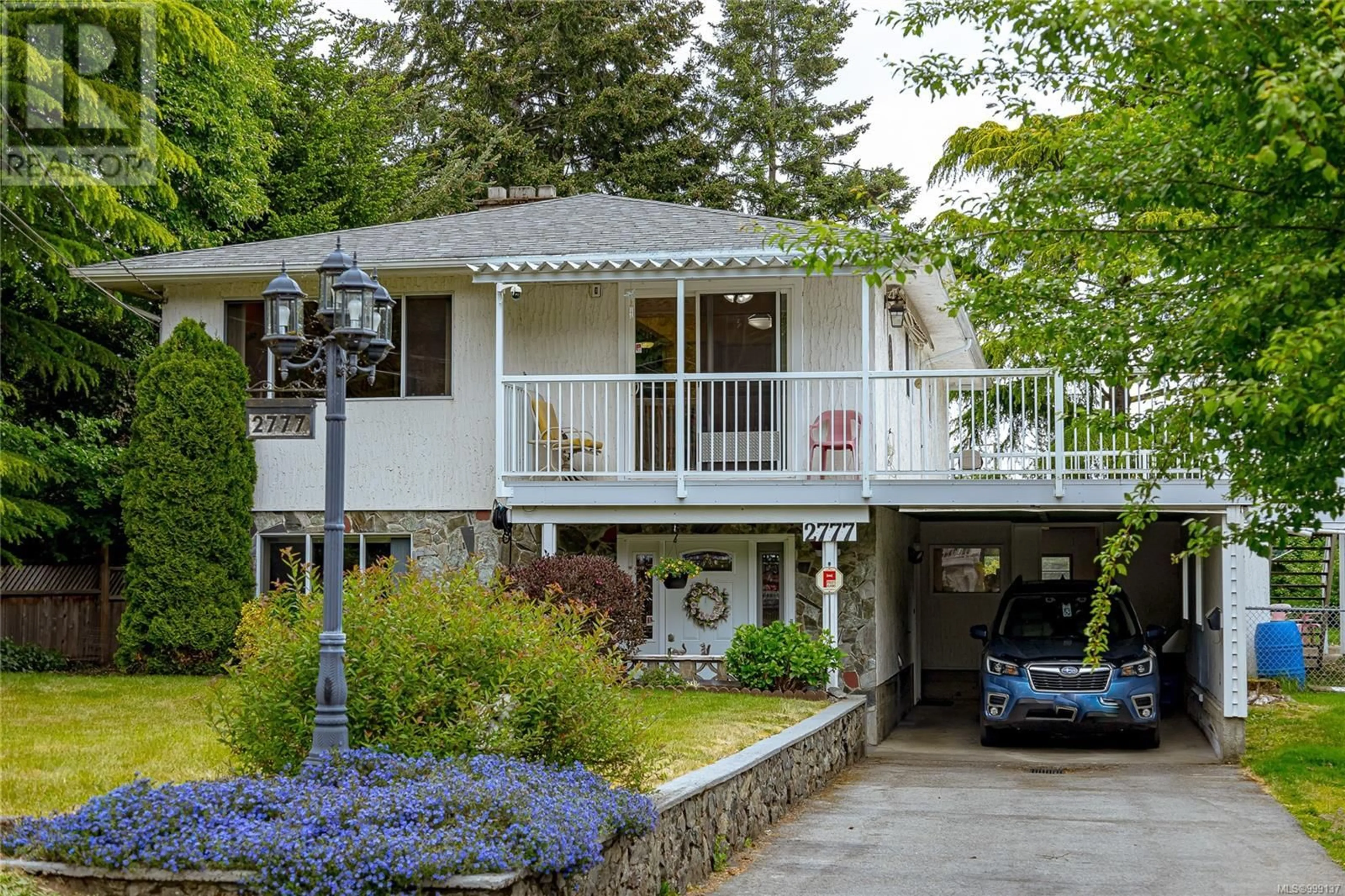 Home with vinyl exterior material, street for 2777 HARTSDALE DRIVE, Langford British Columbia V9B4M9