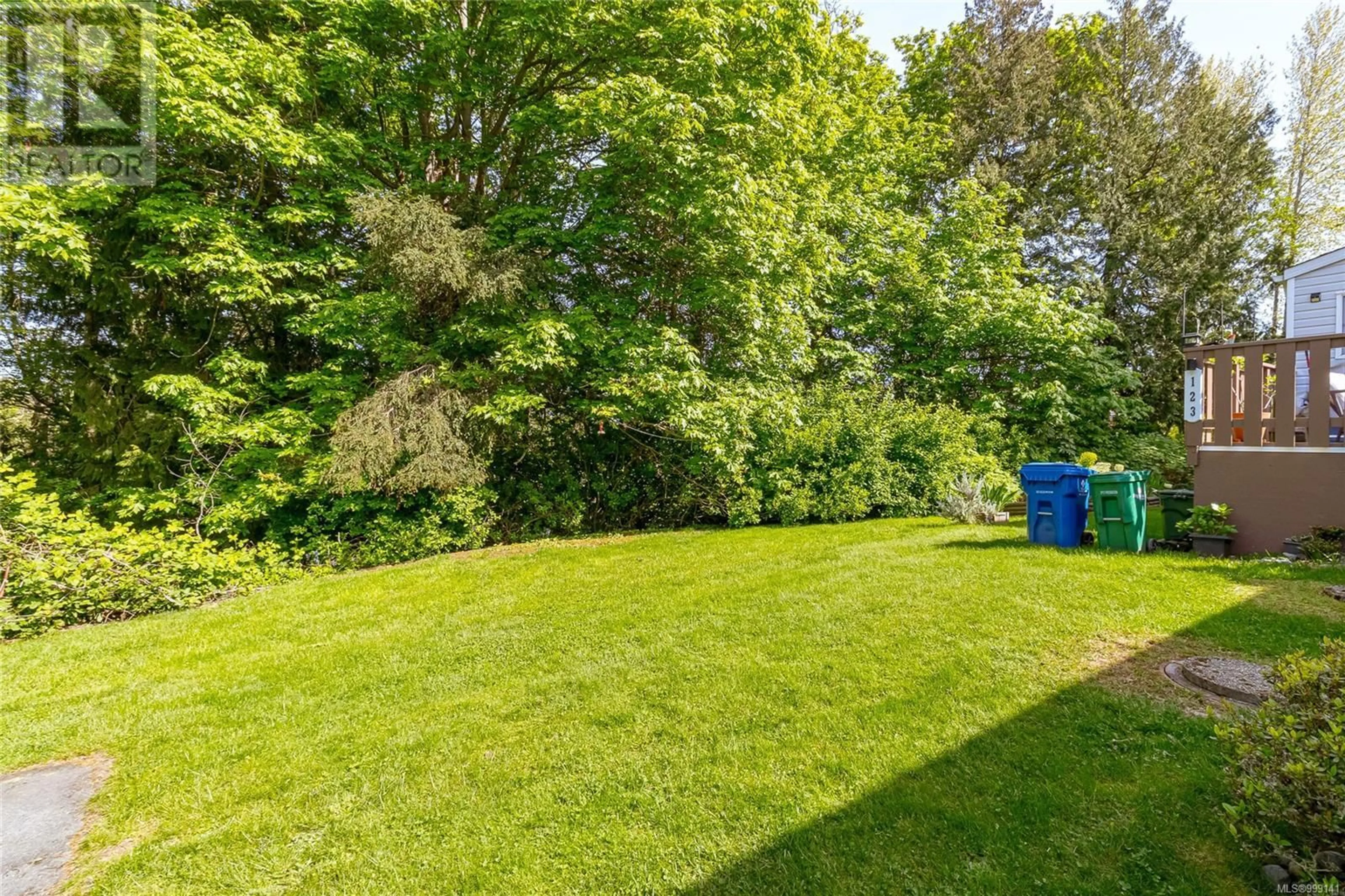 Patio, forest/trees view for 123 - 2779 STAUTW ROAD, Central Saanich British Columbia V8M2C8